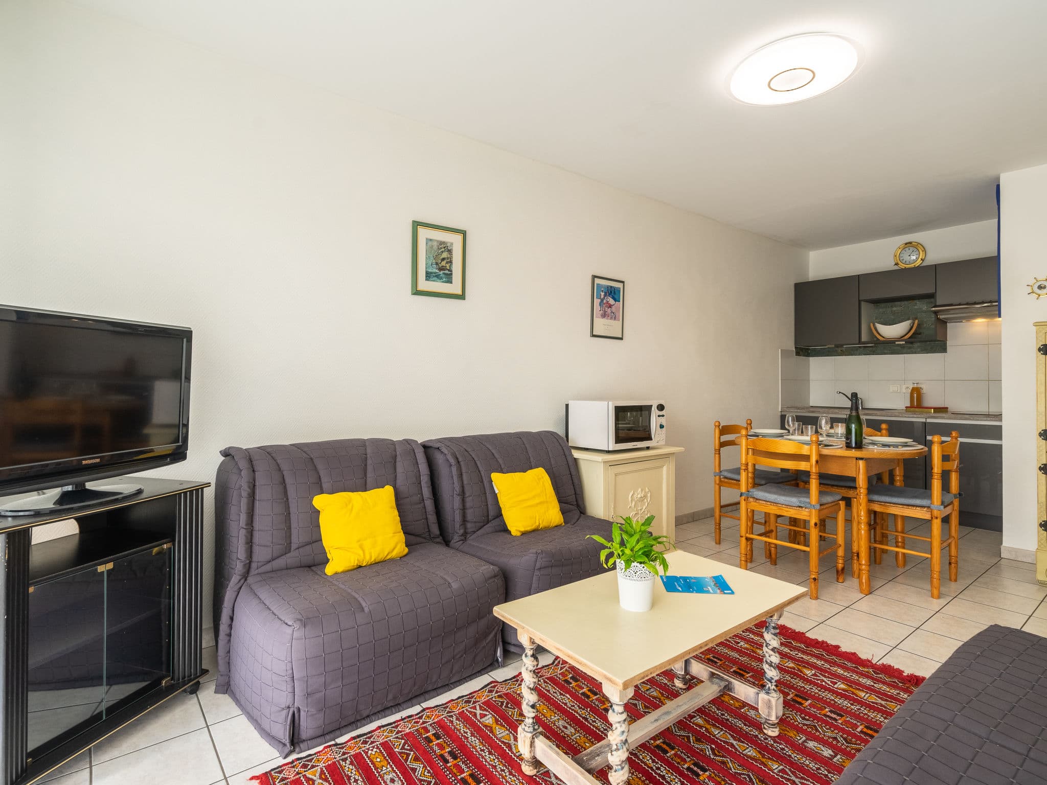Kitchen / Dining Room