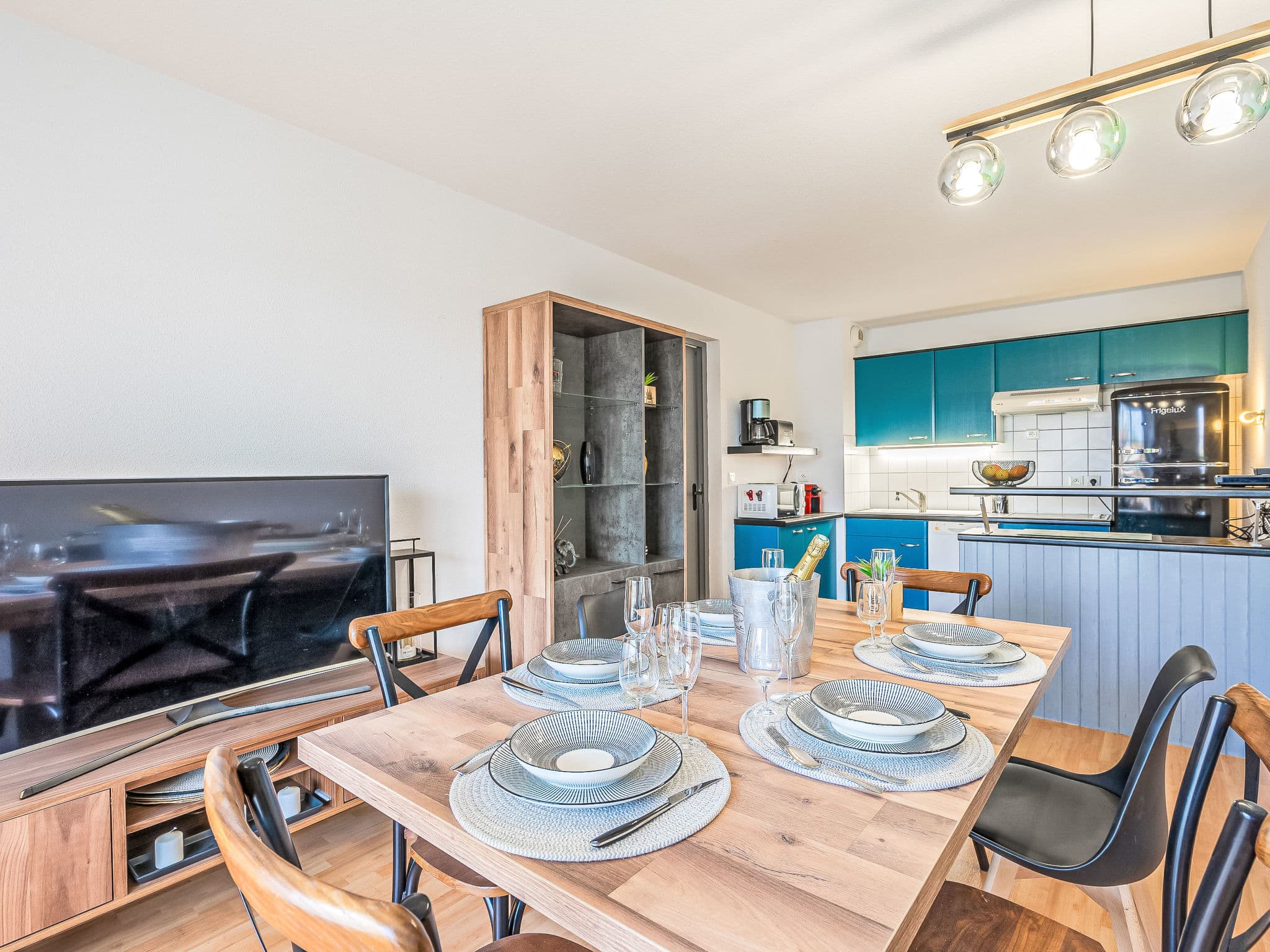 Kitchen / Dining Room