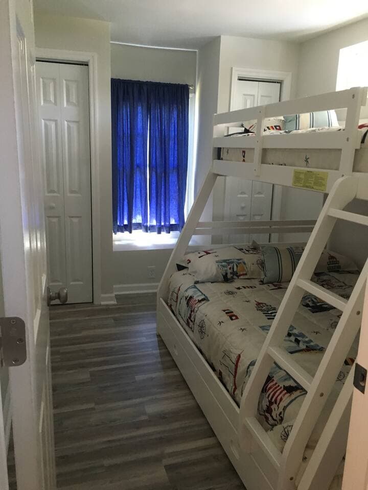 Gallery Image 15