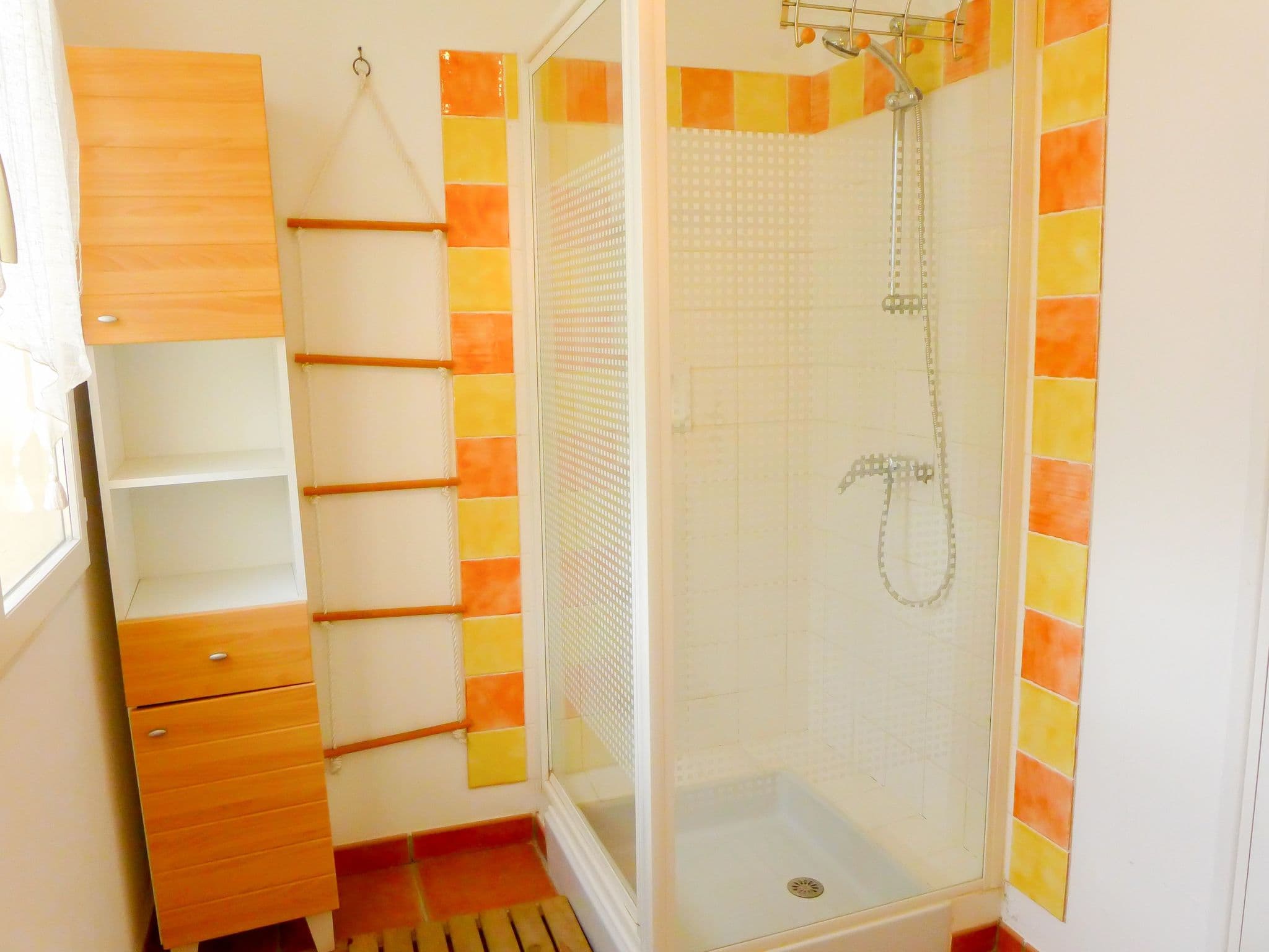 Gallery Image 13