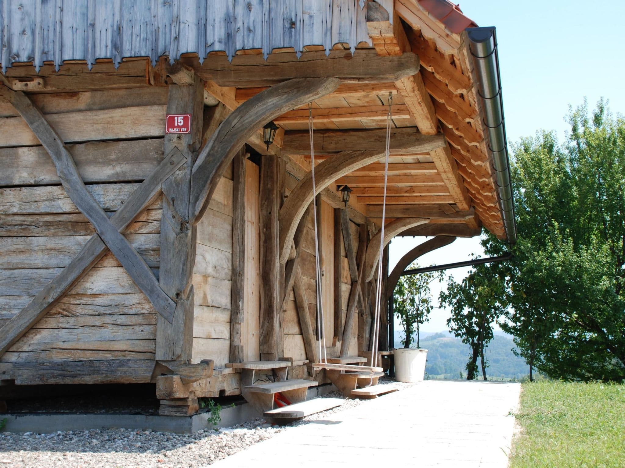 Gallery Image 12