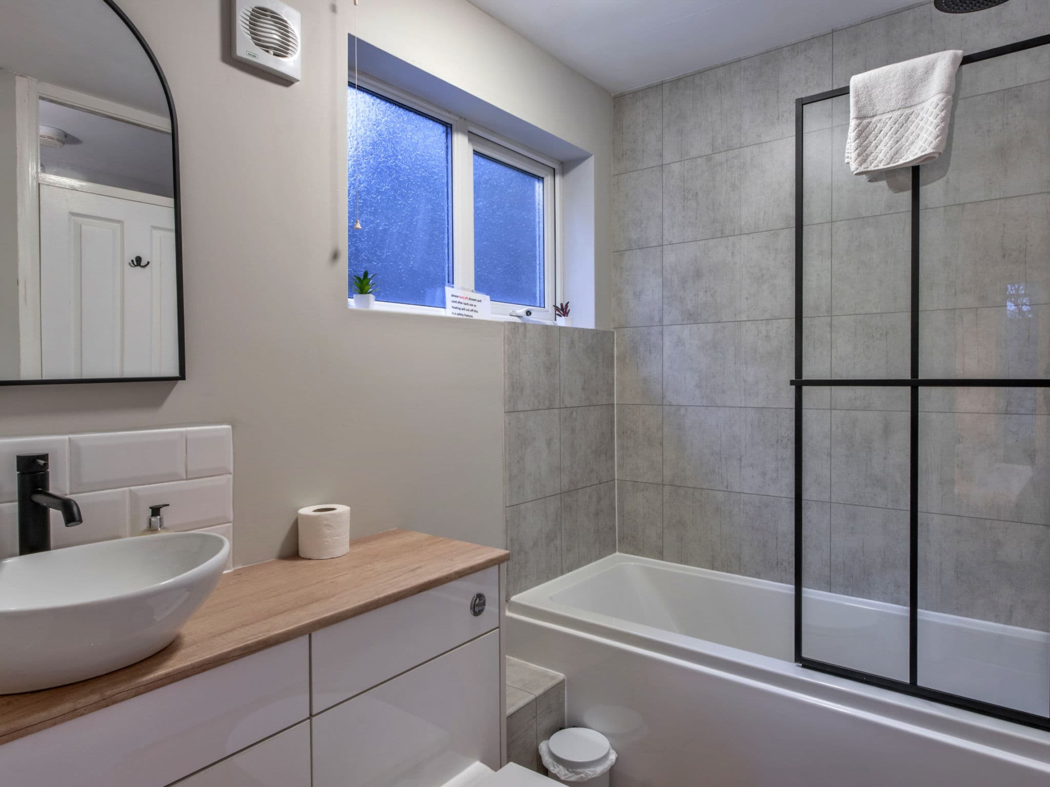 Bathroom / Wellness
