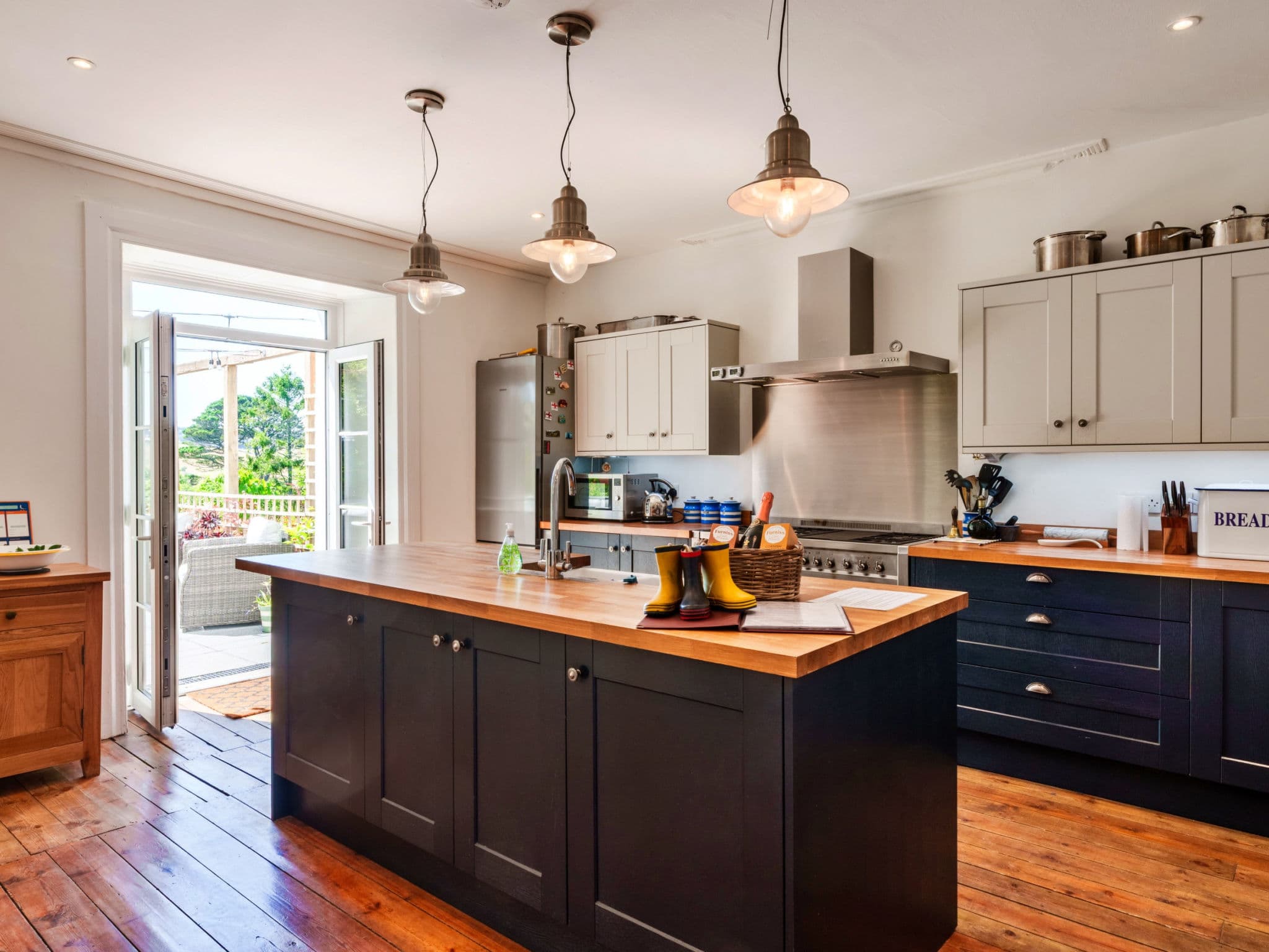 Kitchen / Dining Room