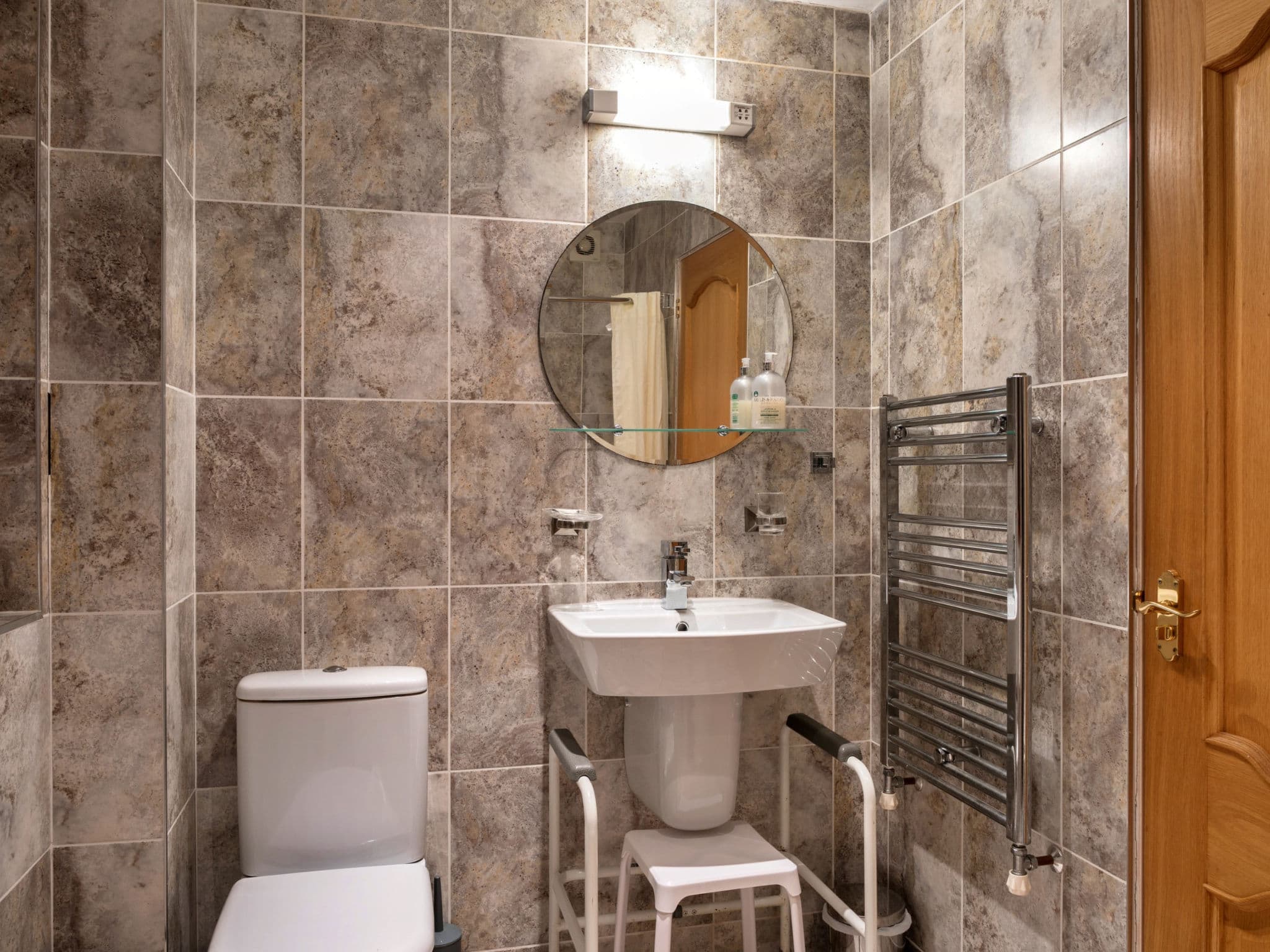Bathroom / Wellness