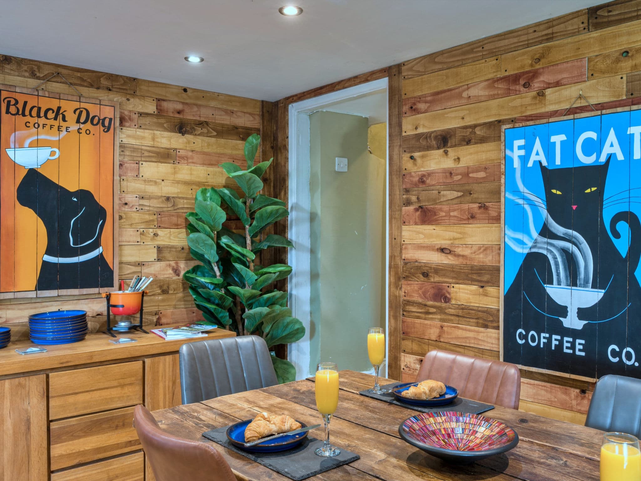 Kitchen / Dining Room