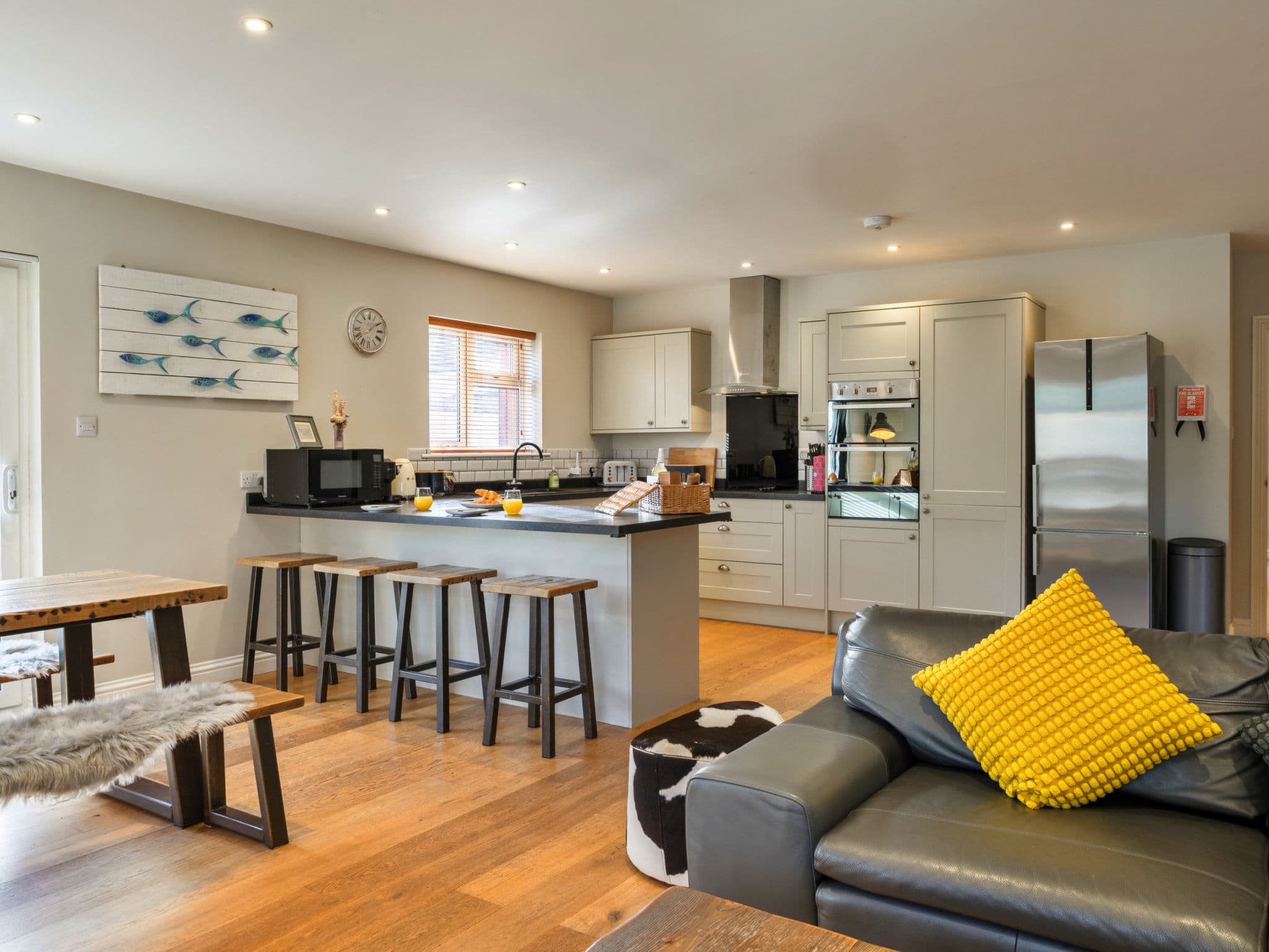 Kitchen / Dining Room