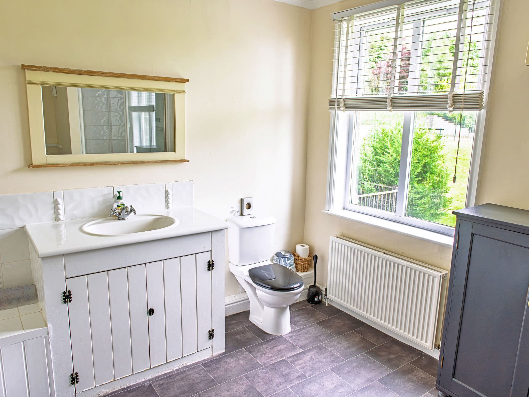 Bathroom / Wellness