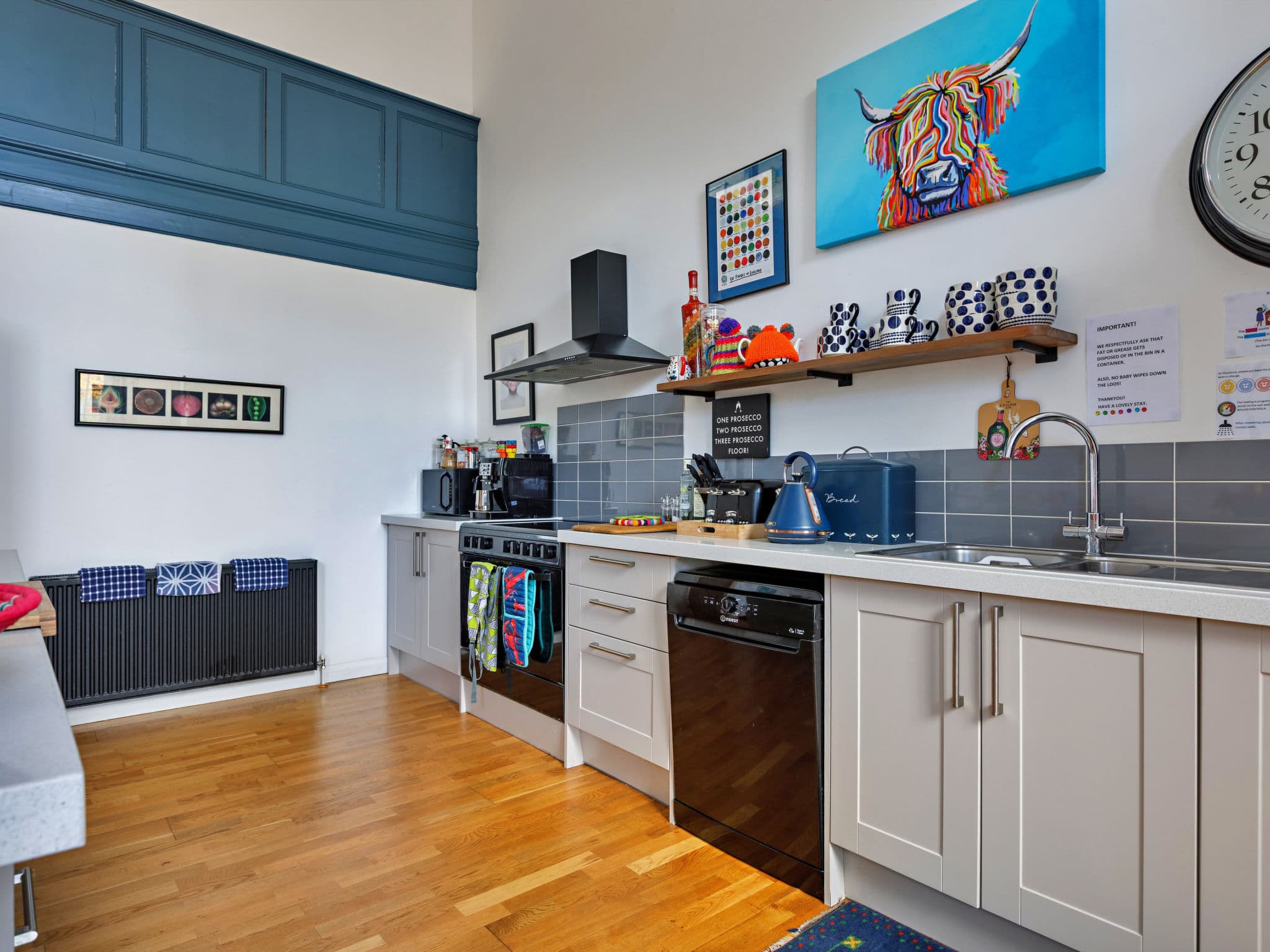 Kitchen / Dining Room