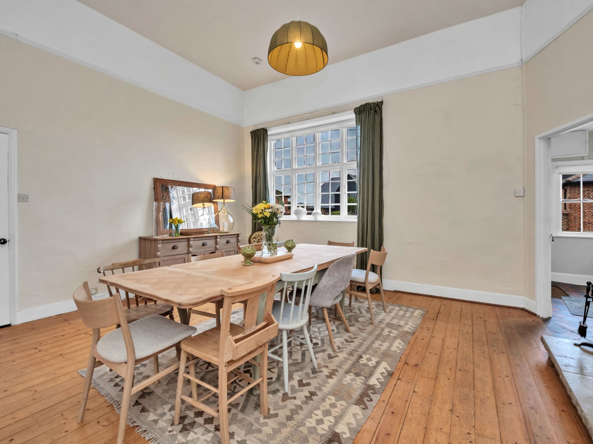 Kitchen / Dining Room