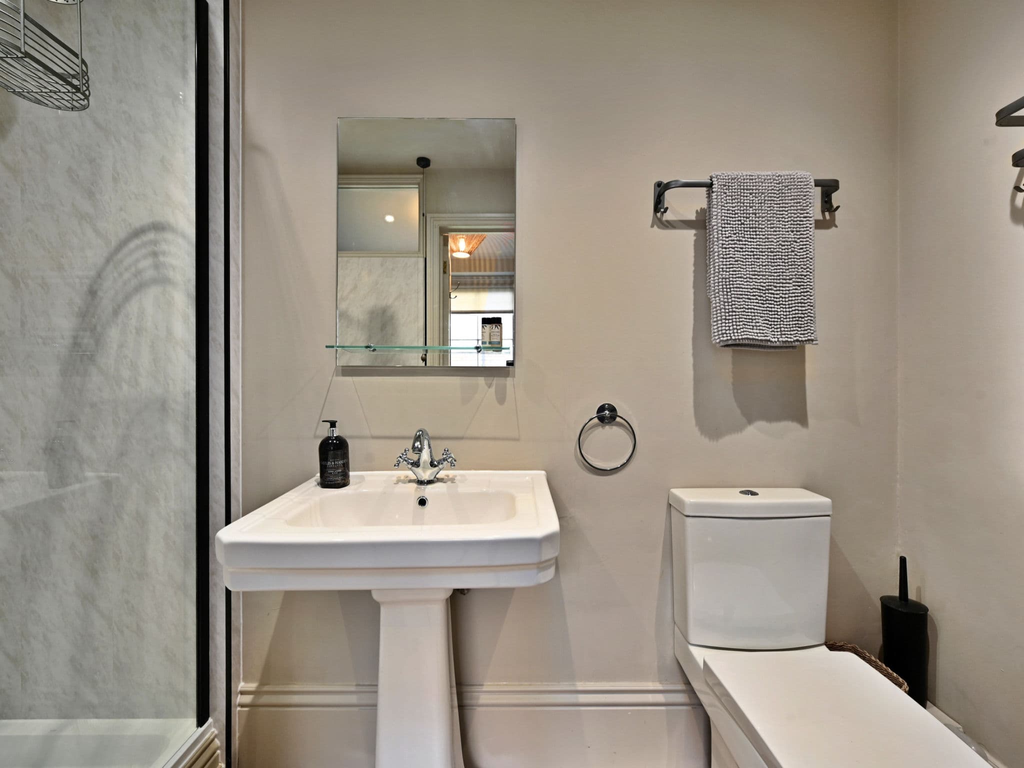 Bathroom / Wellness