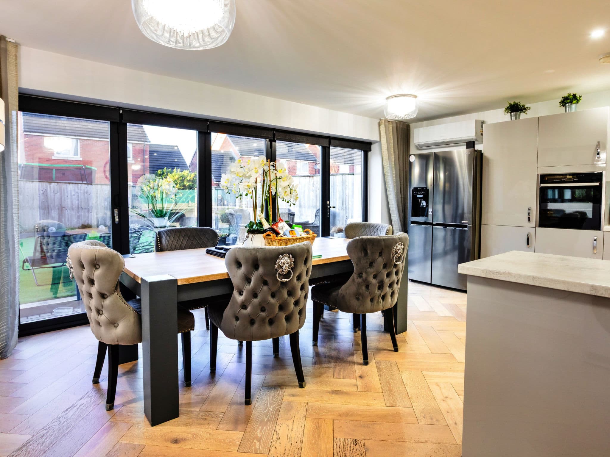 Kitchen / Dining Room