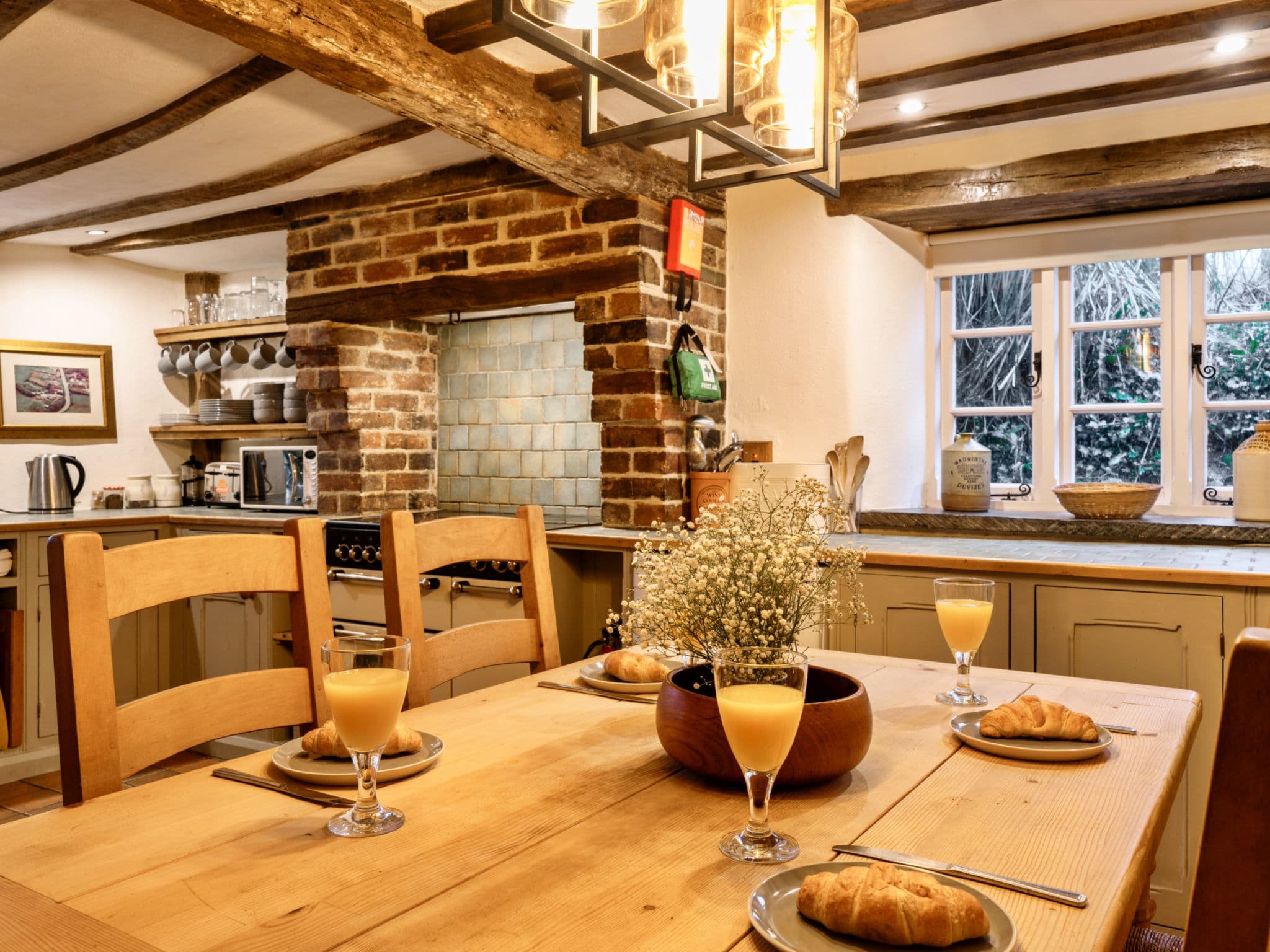 Kitchen / Dining Room
