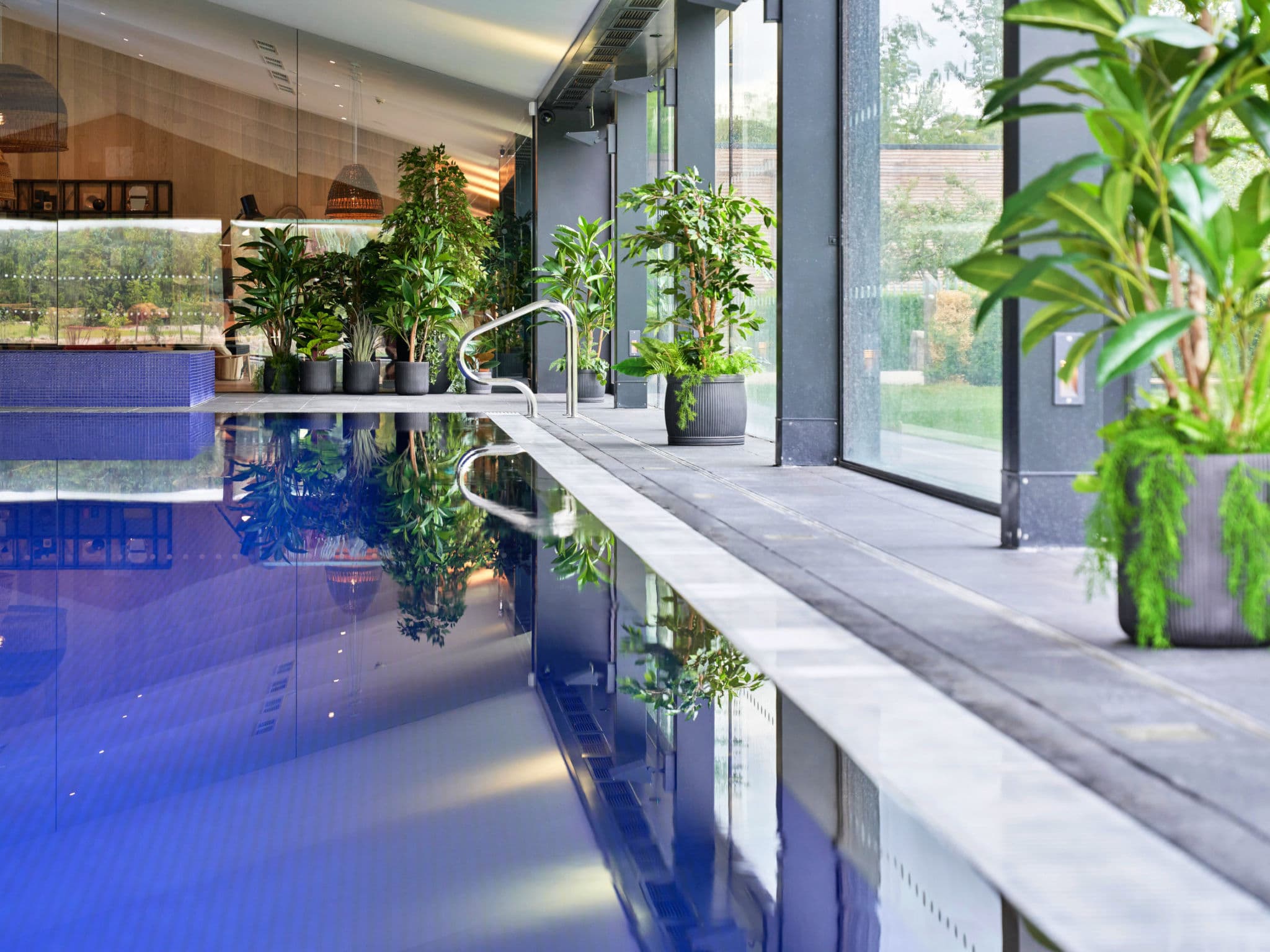 Pool Indoor