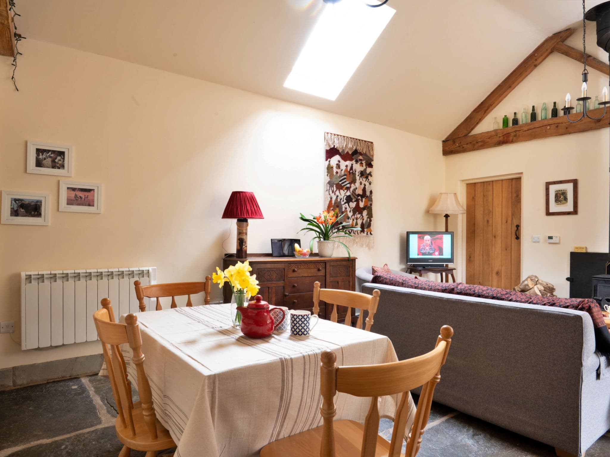 Kitchen / Dining Room
