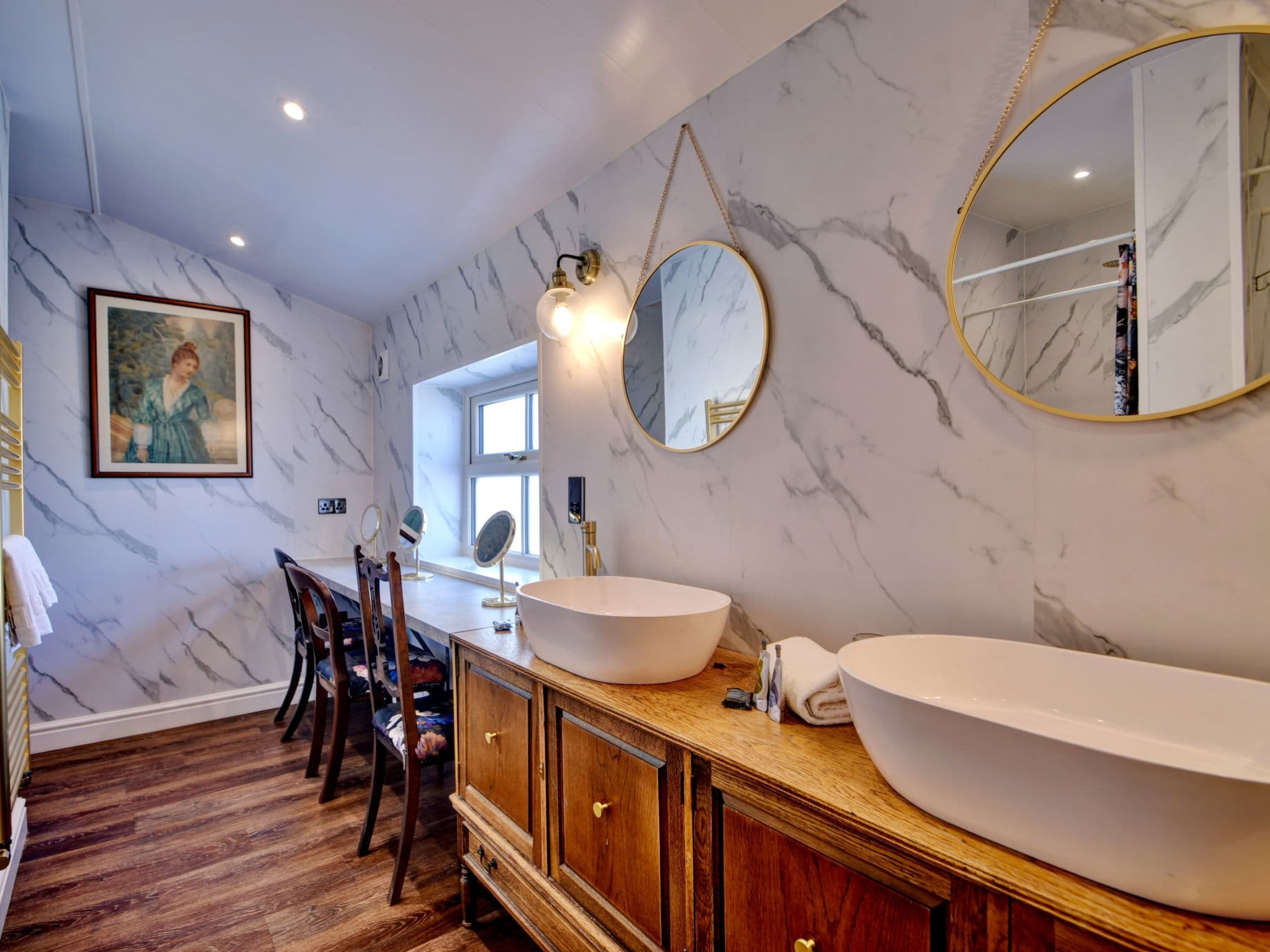 Bathroom / Wellness