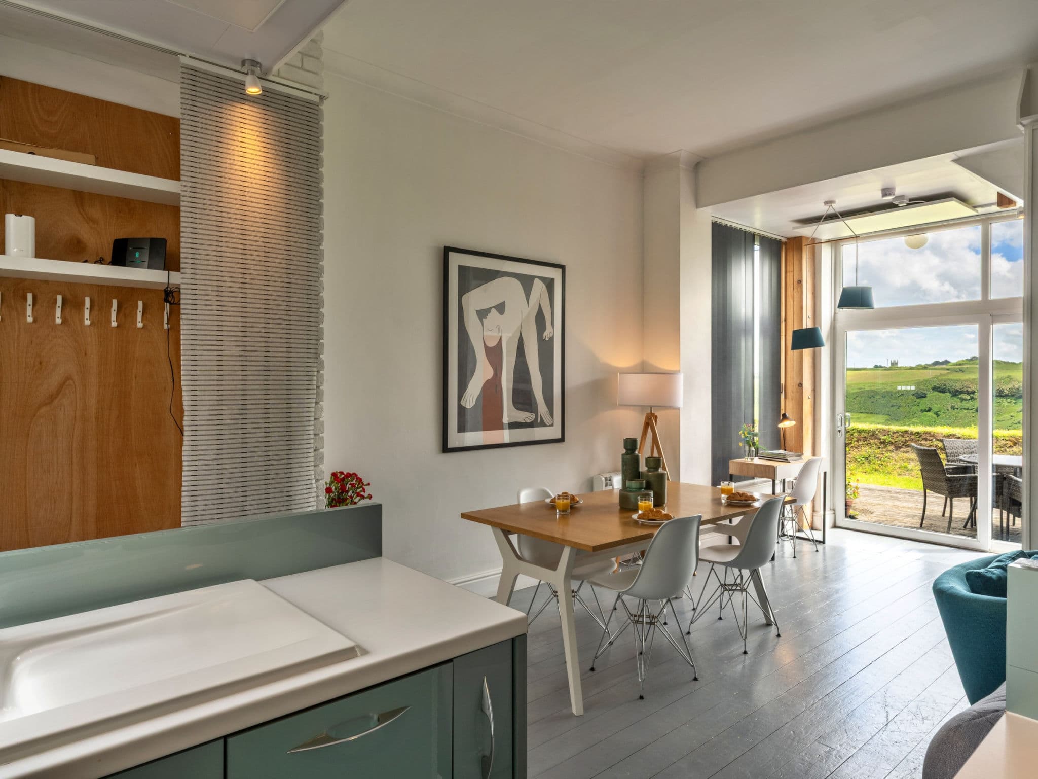 Kitchen / Dining Room