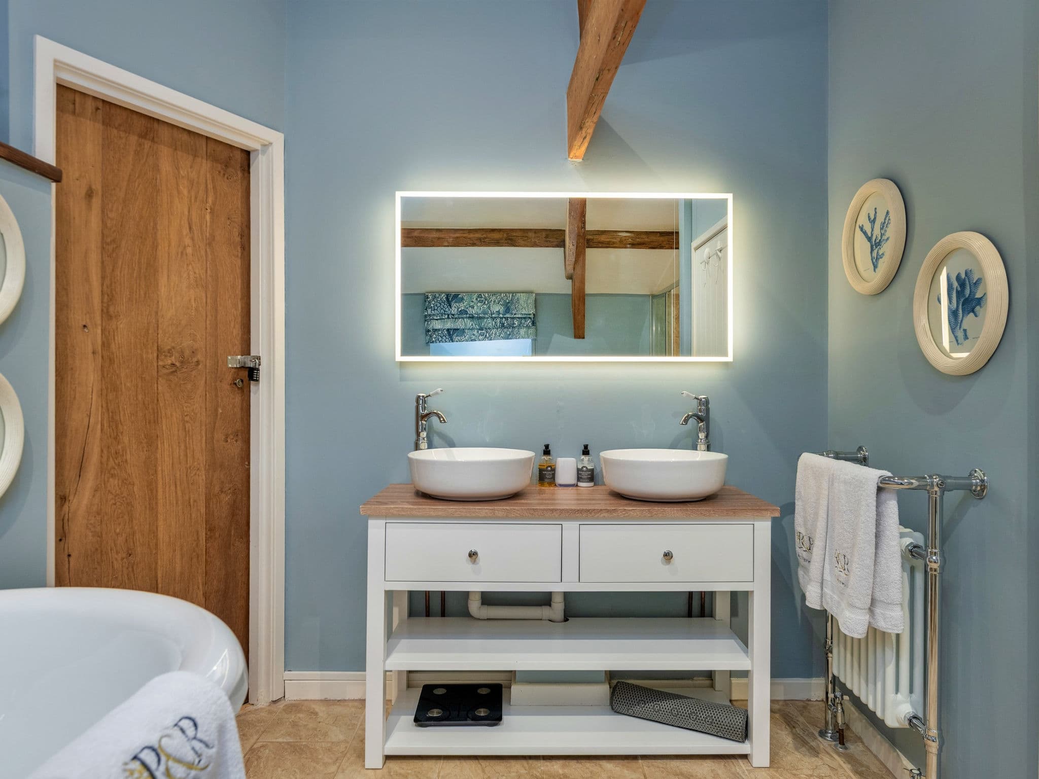 Bathroom / Wellness