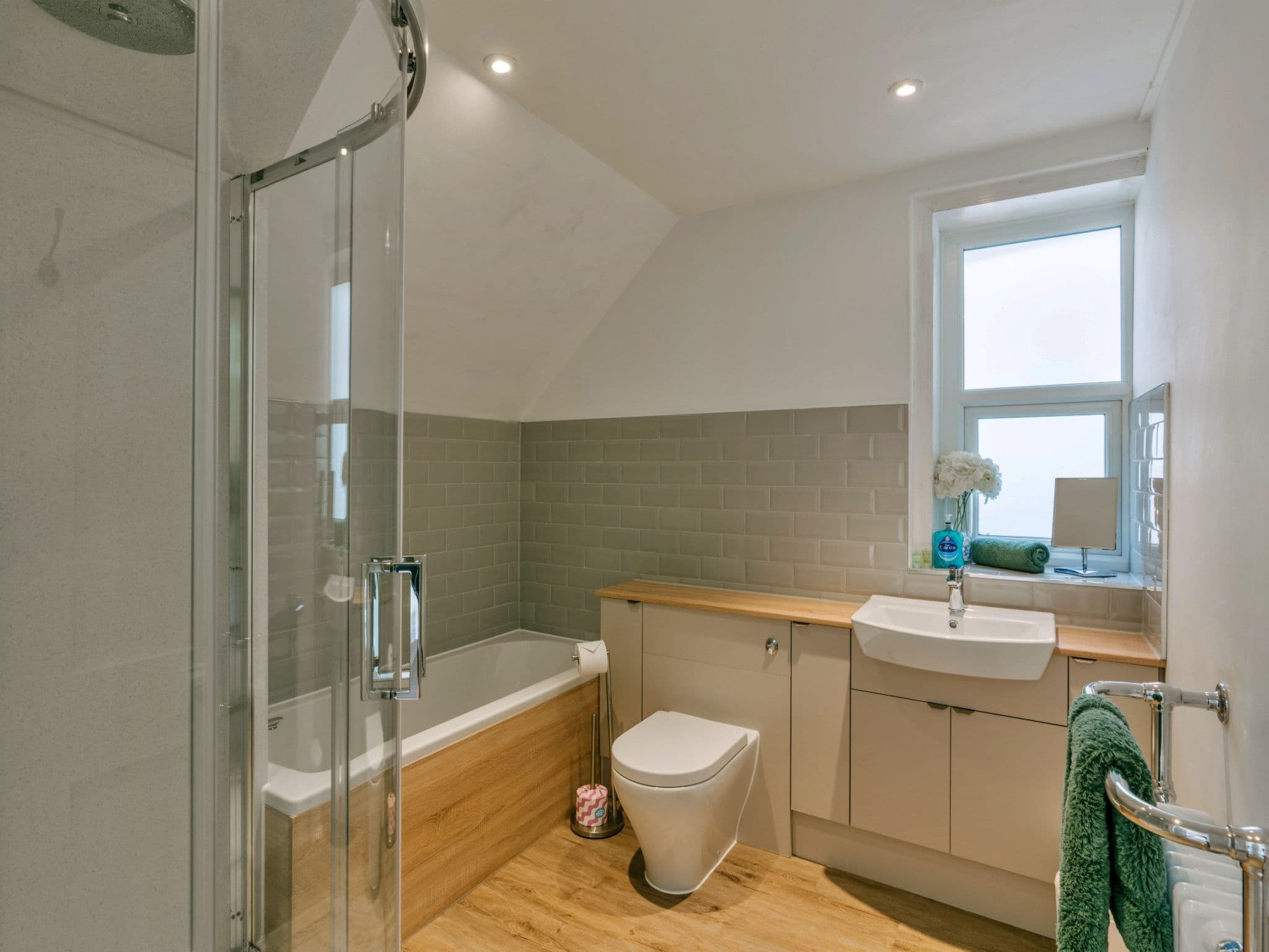 Bathroom / Wellness