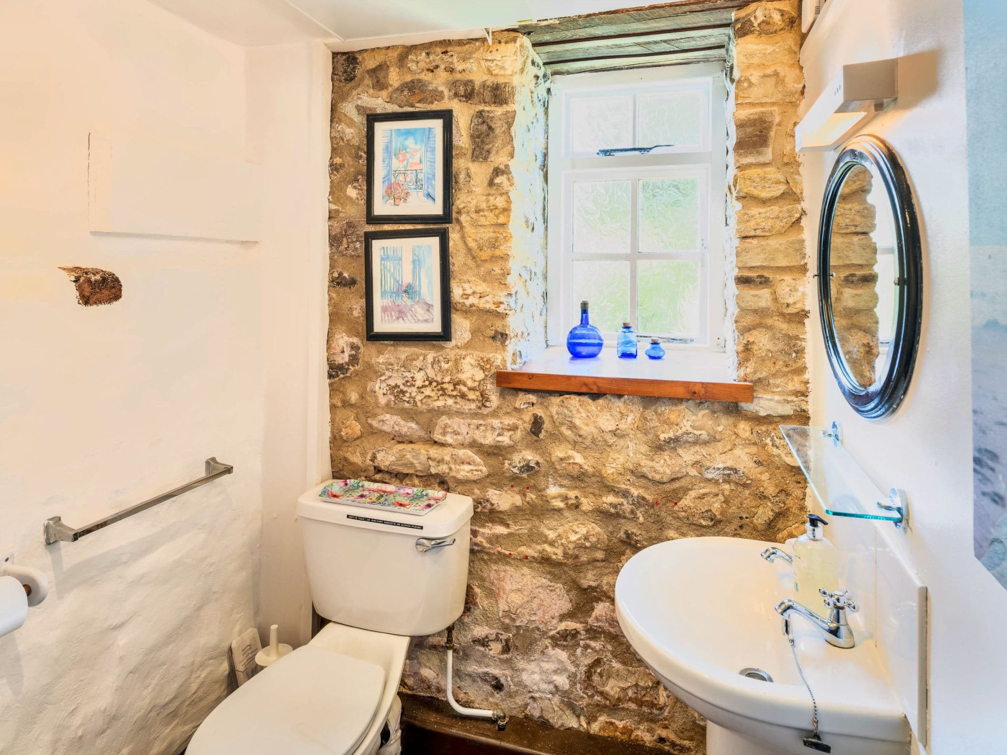 Bathroom / Wellness