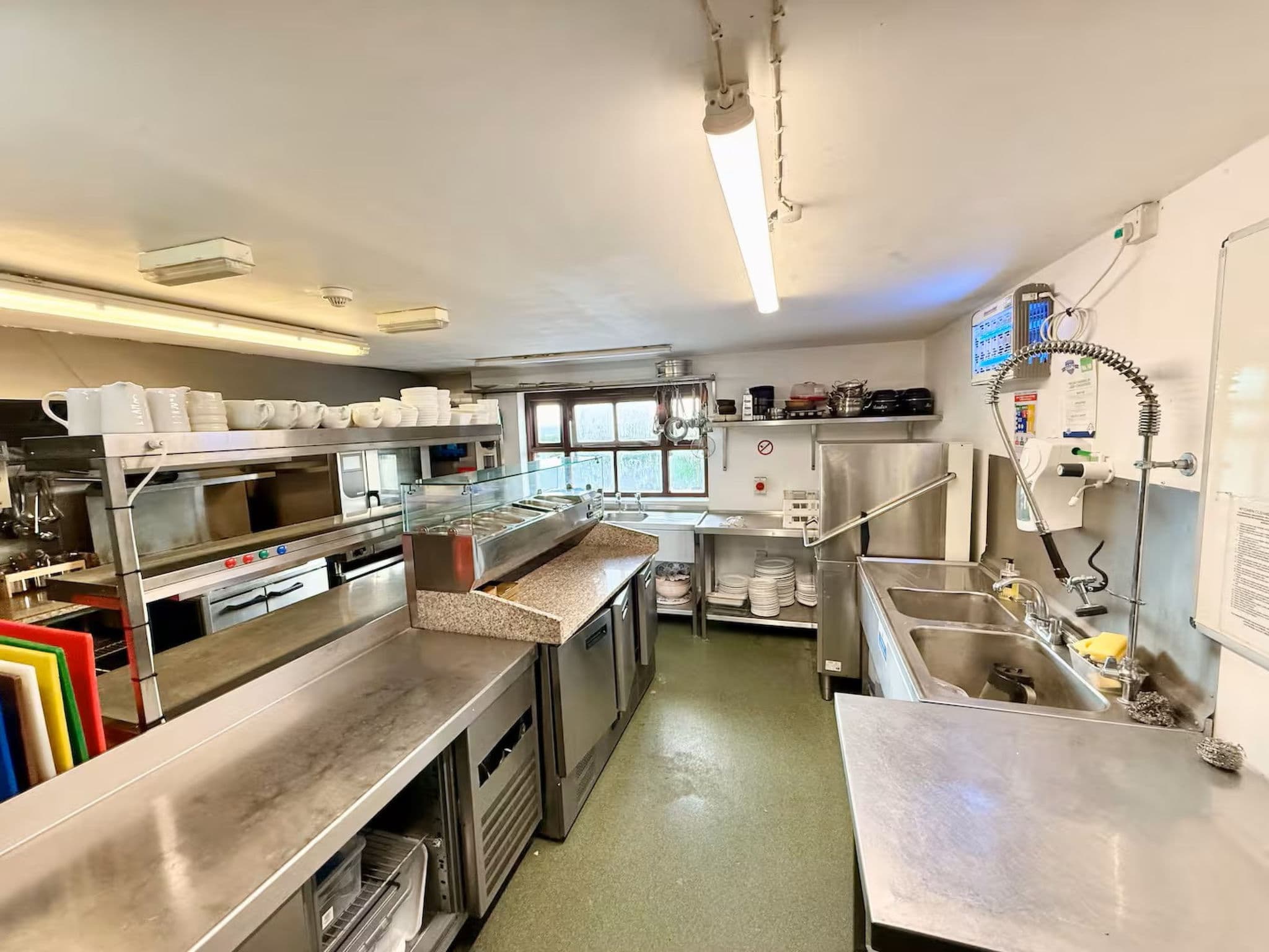 Kitchen / Dining Room