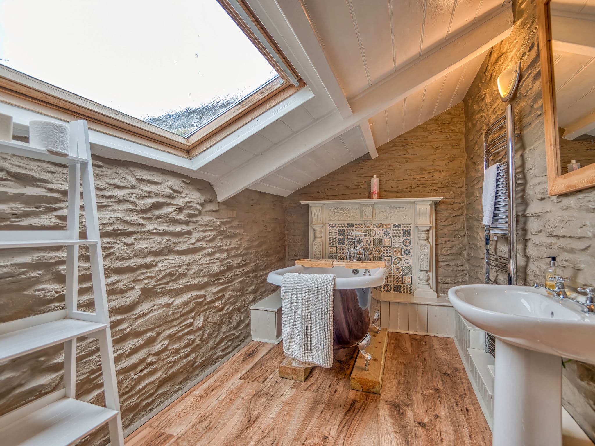 Bathroom / Wellness
