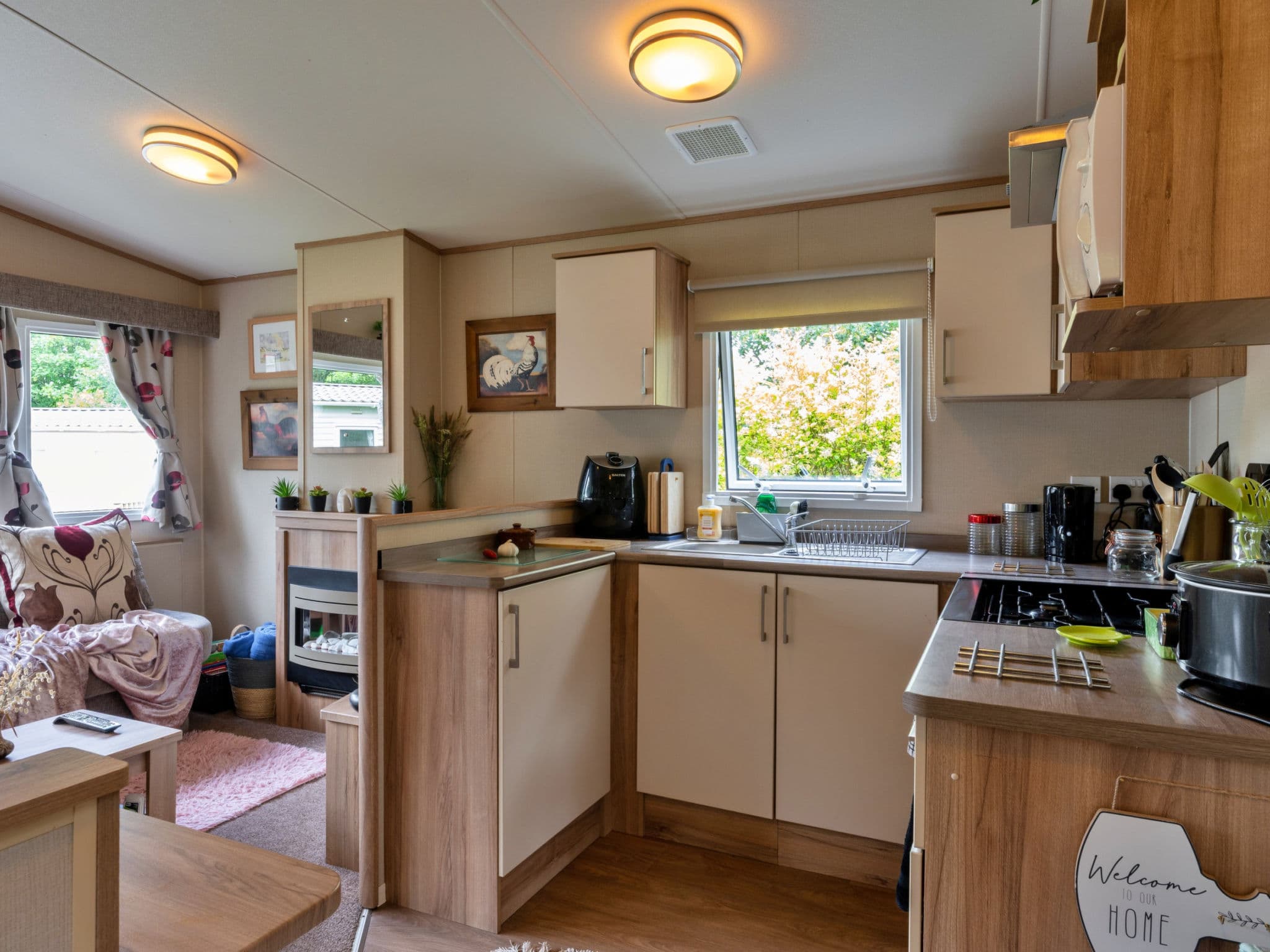 Kitchen / Dining Room