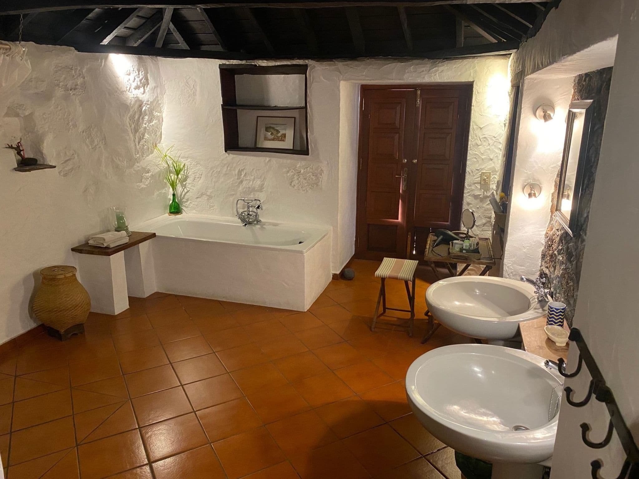 Bathroom / Wellness