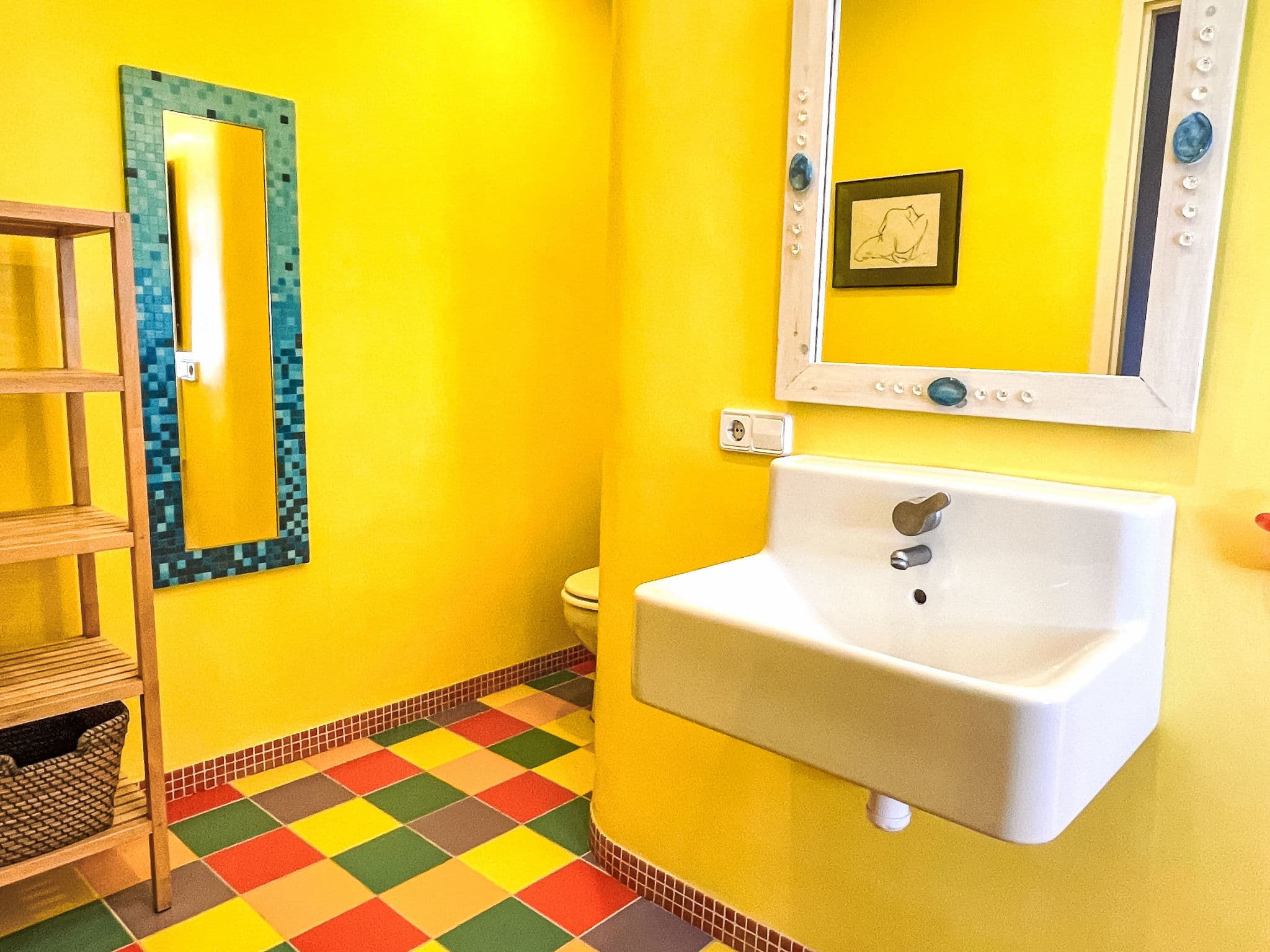 Bathroom / Wellness