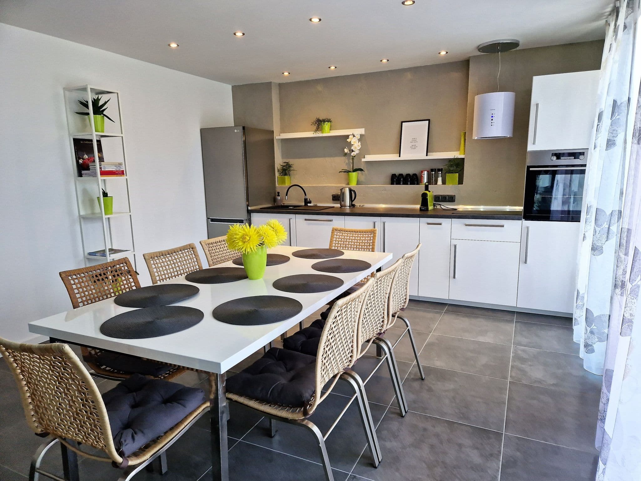 Kitchen / Dining Room