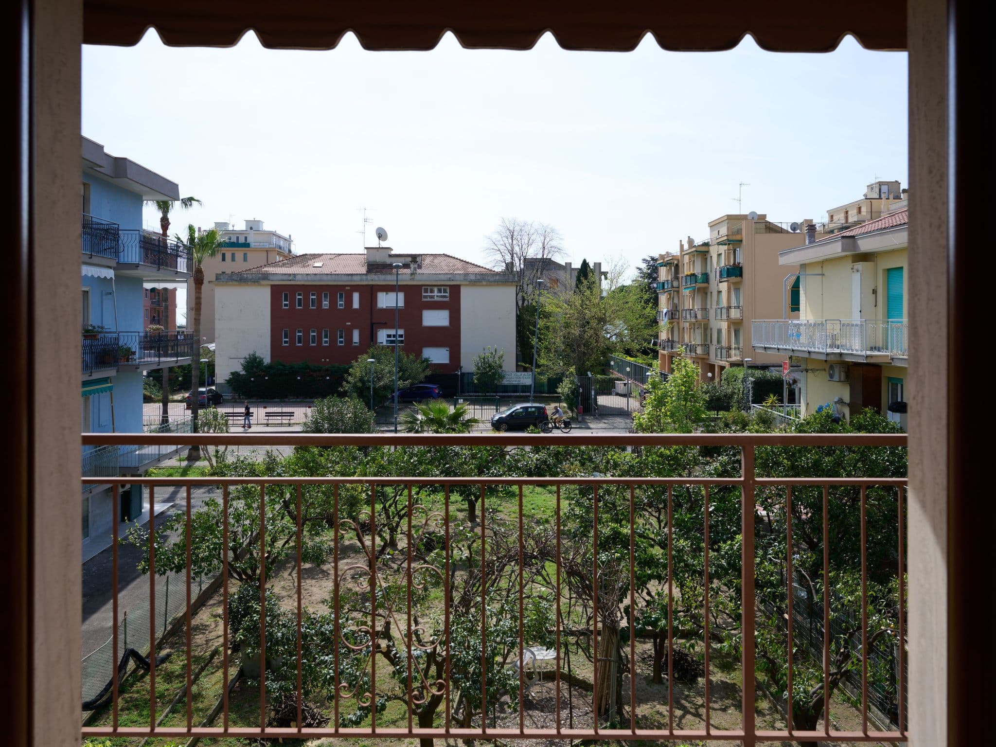 Gallery Image 10