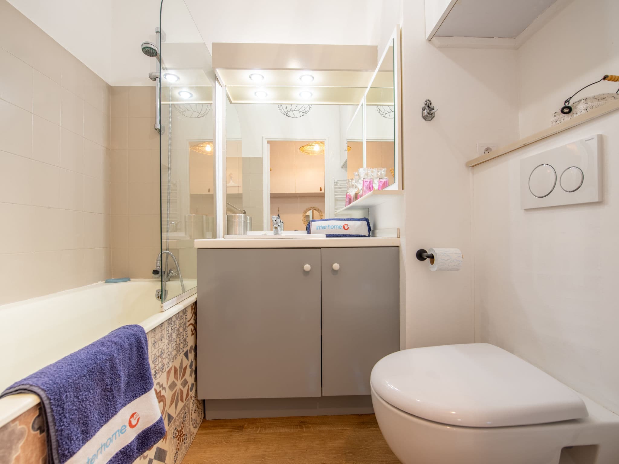 Bathroom / Wellness