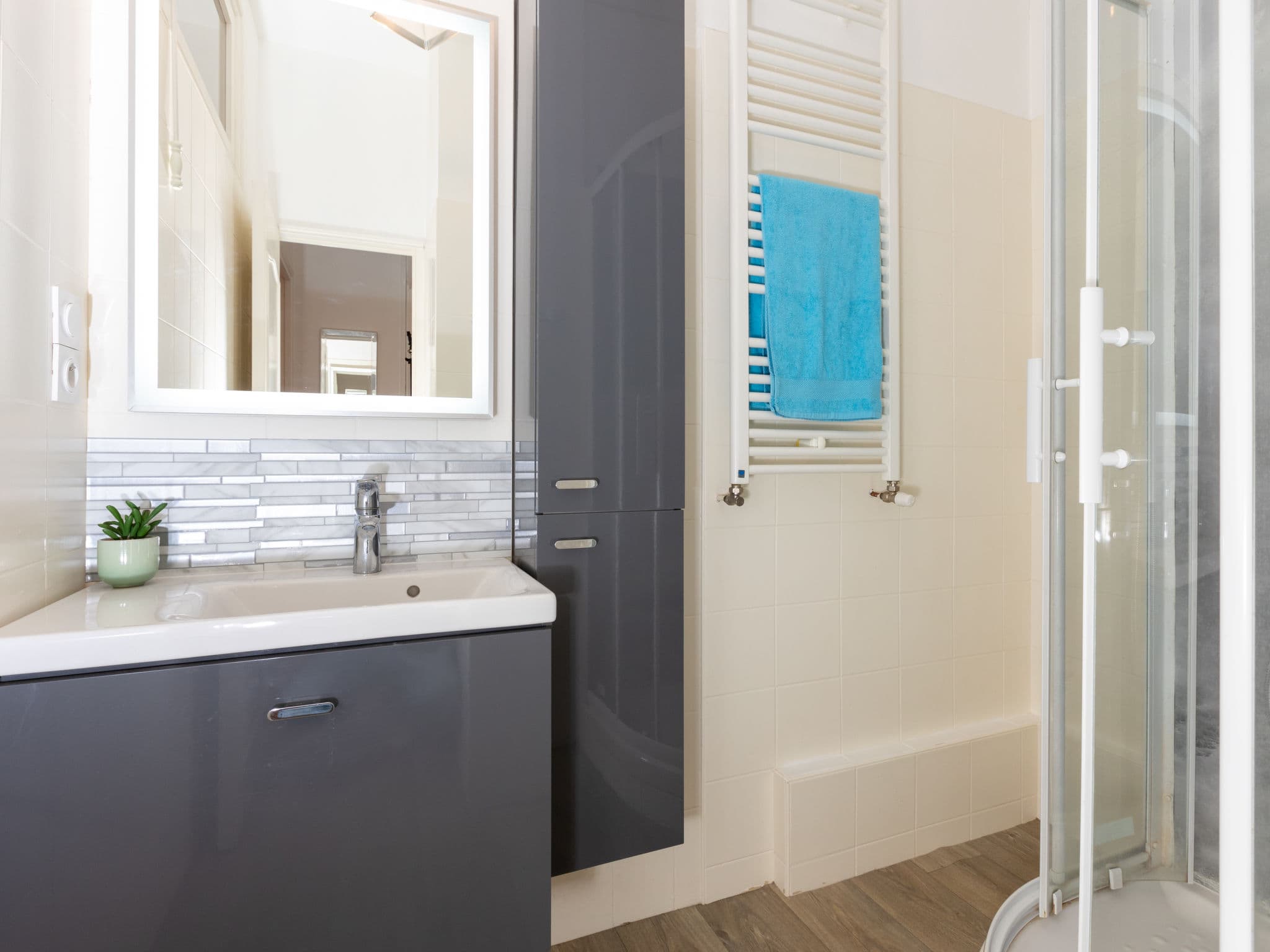 Bathroom / Wellness