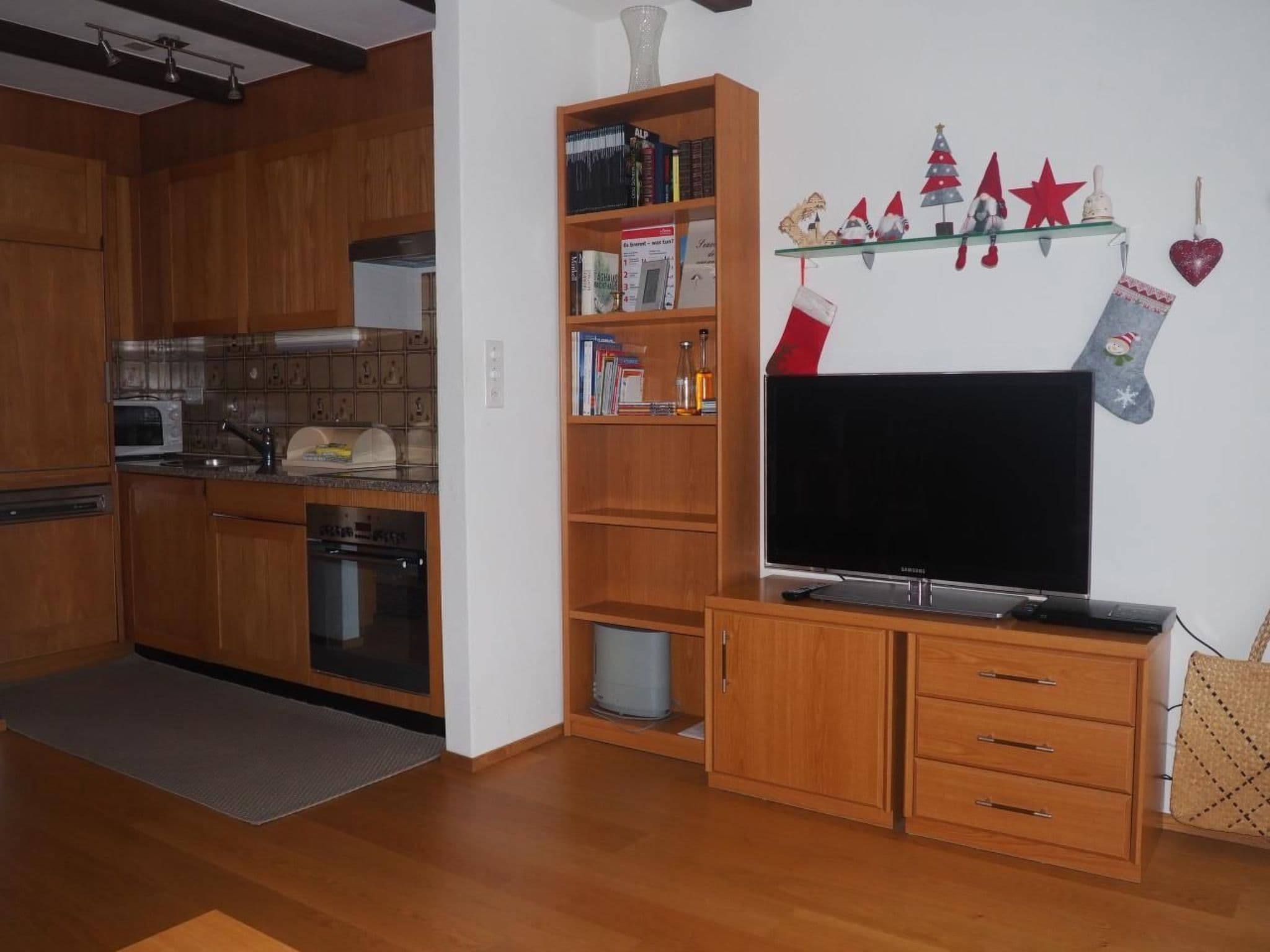 Gallery Image 6