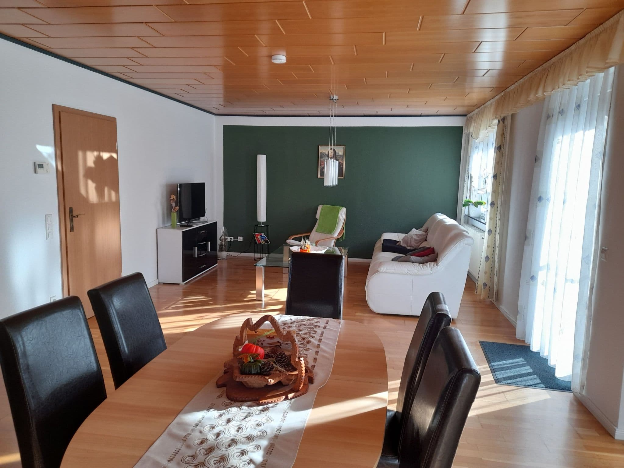 Gallery Image 19