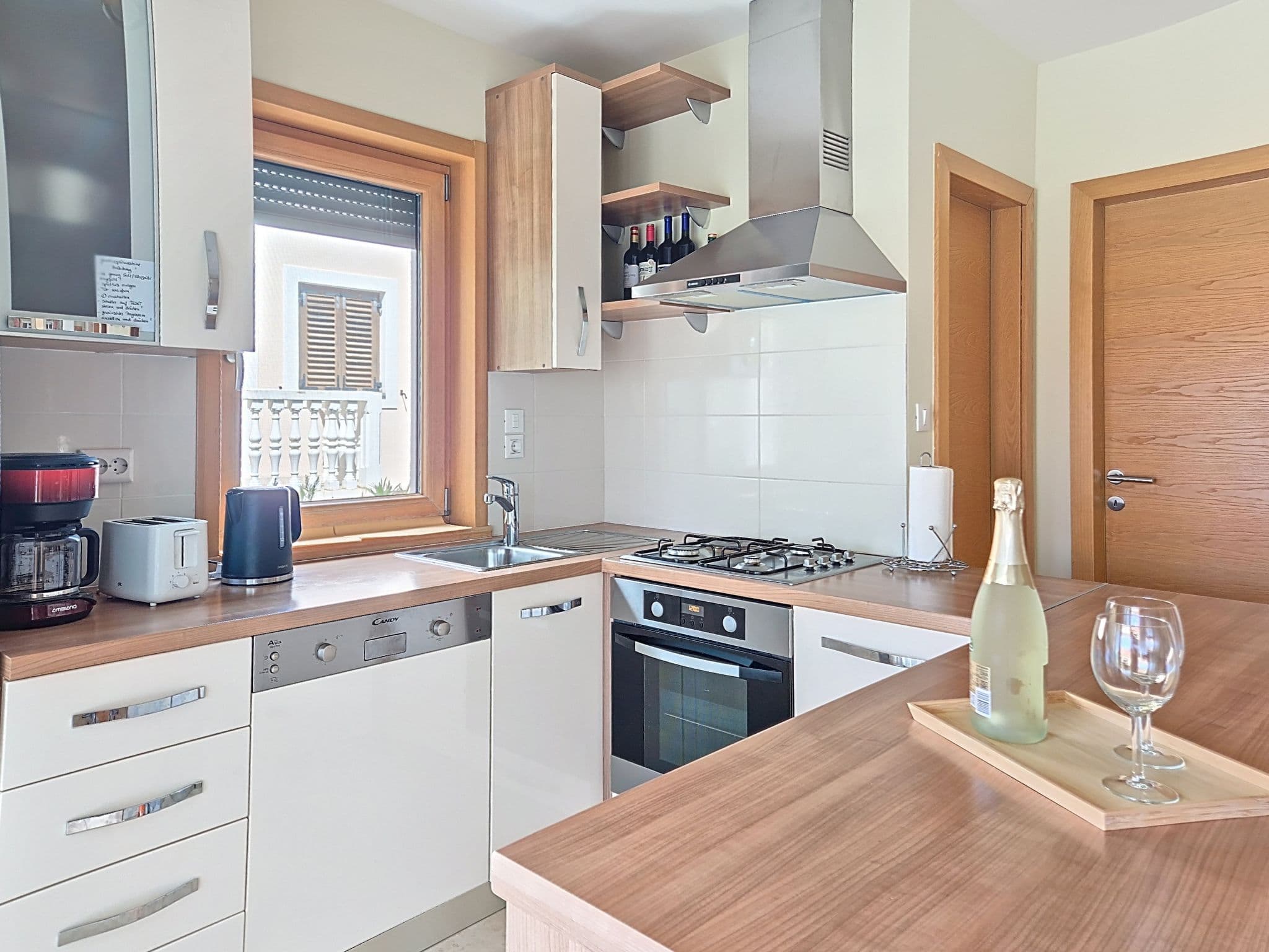 Kitchen / Dining Room
