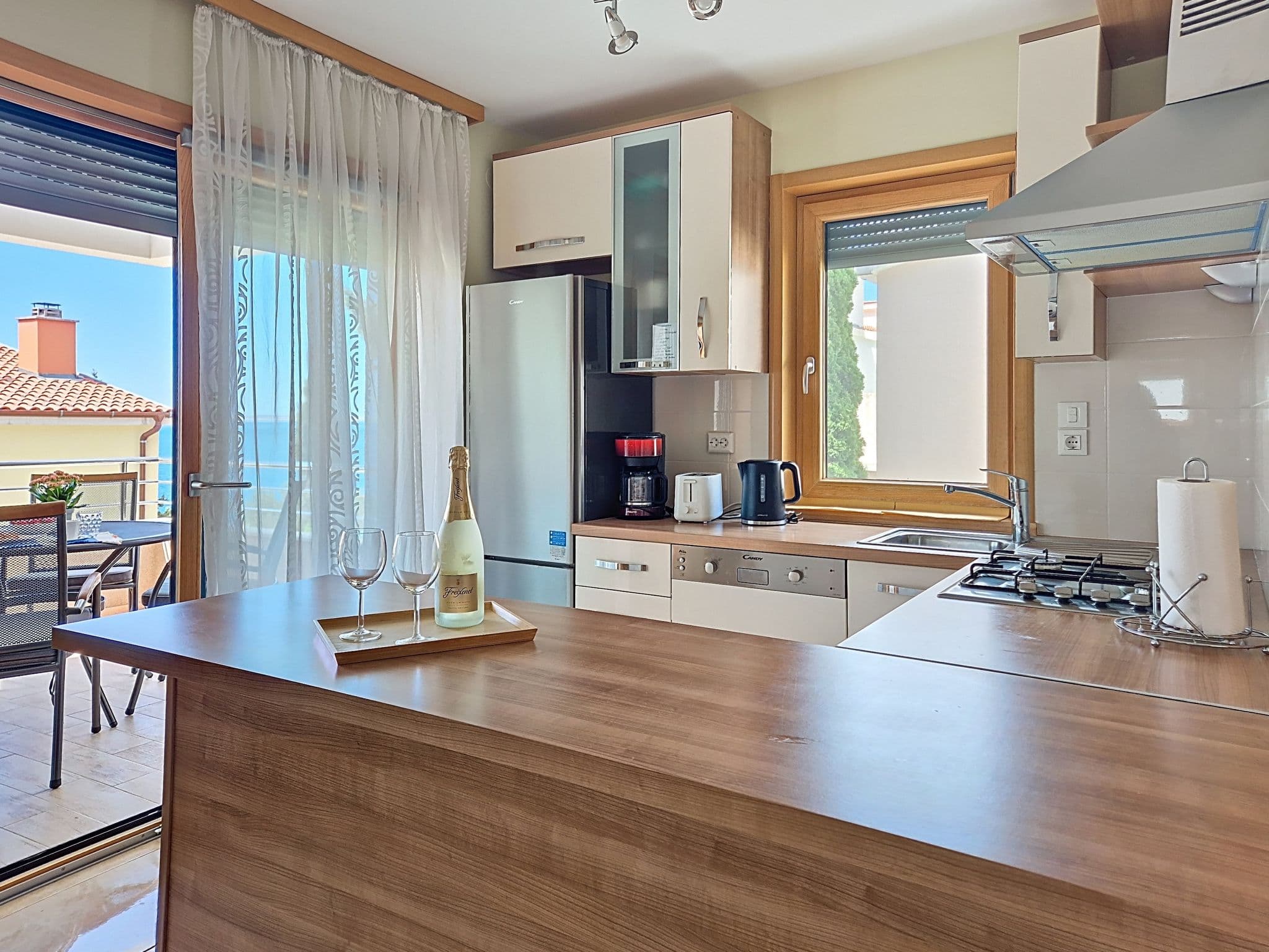 Kitchen / Dining Room