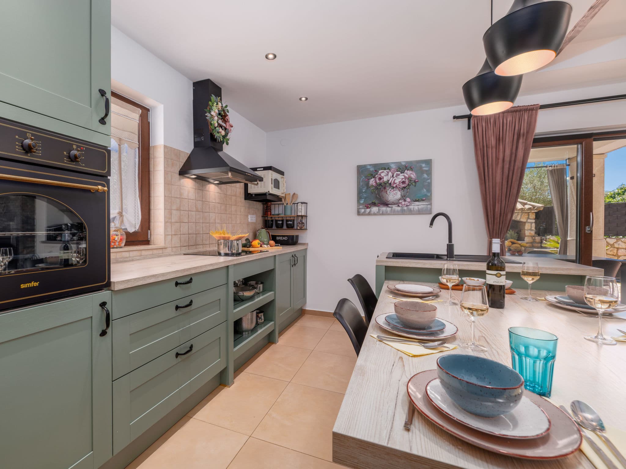 Kitchen / Dining Room