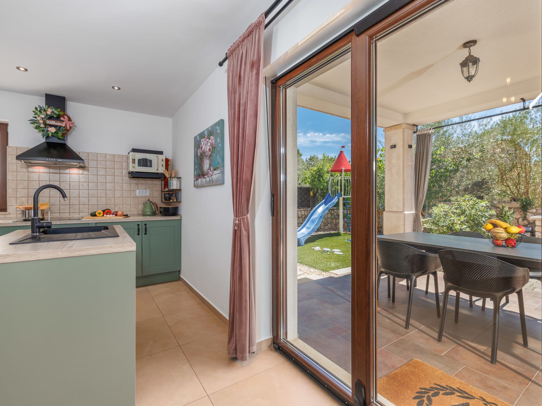 Kitchen / Dining Room