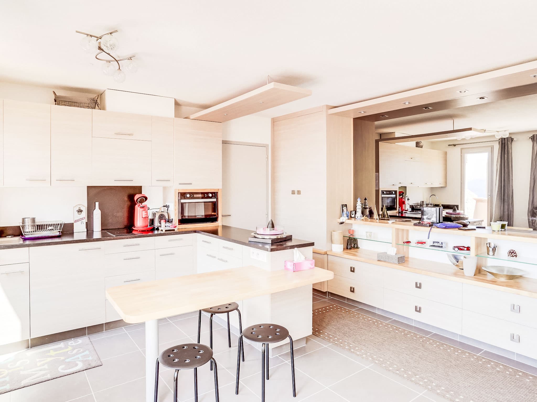 Kitchen / Dining Room