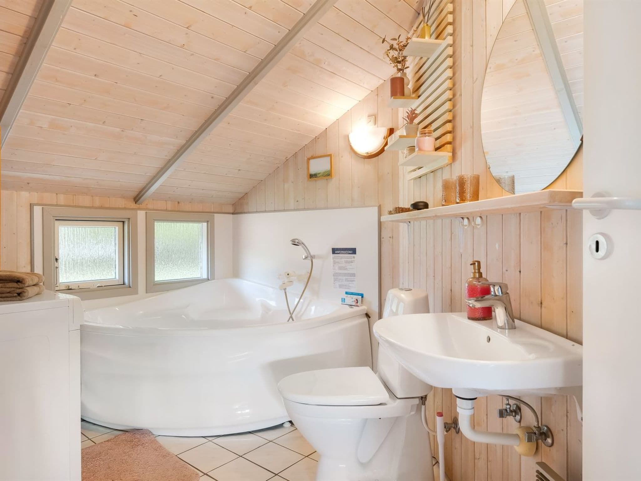 Bathroom / Wellness