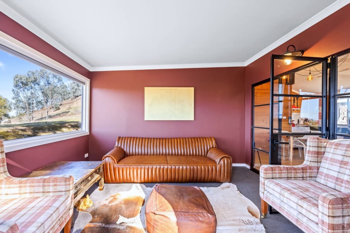 08 Bella Vista High Country Retreat - Lounge Room.jpg