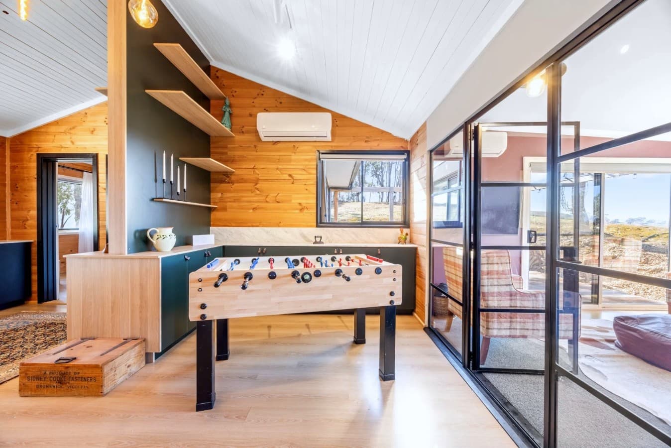 11 Bella Vista High Country Retreat - Foosball Table.jpg