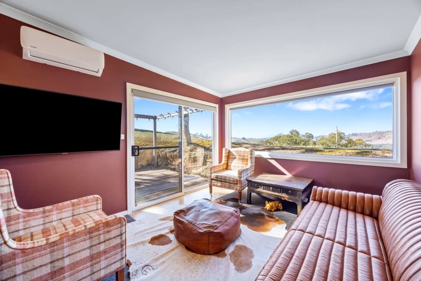 01 Bella Vista High Country Retreat - Lounge Room with High Country Views.jpg