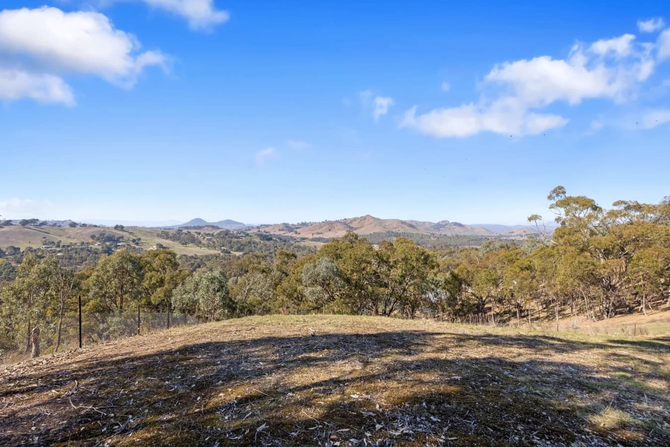 05 Bella Vista High Country Retreat - High Country Views.jpg