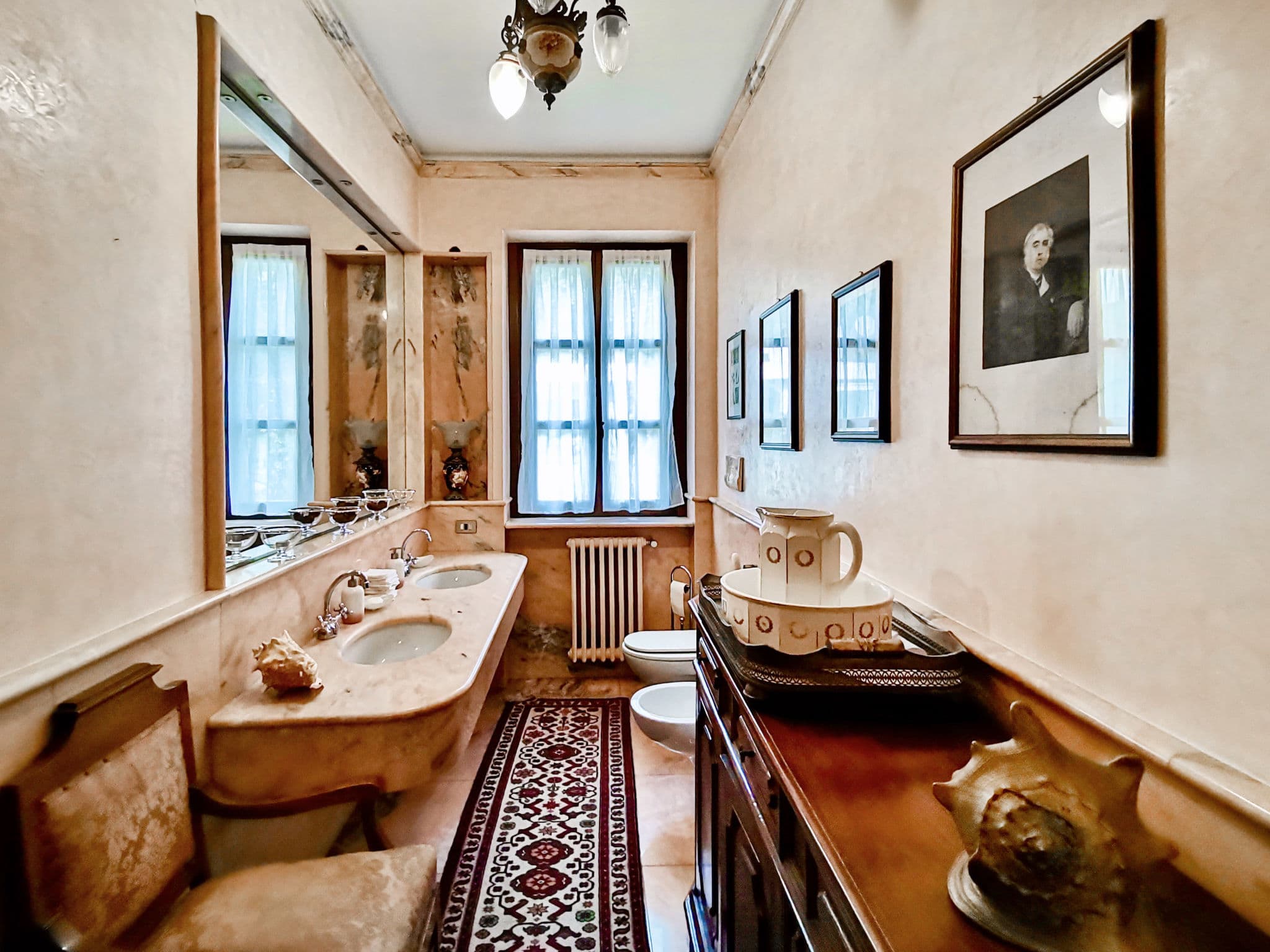 Bathroom / Wellness