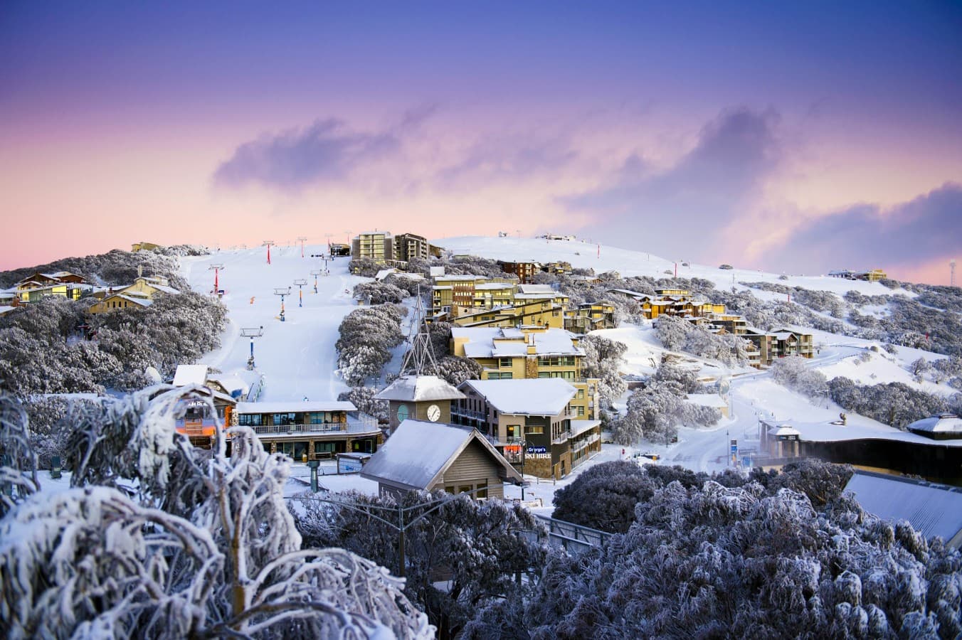 MBAR140802_0016 Mt Buller at dusk.jpg