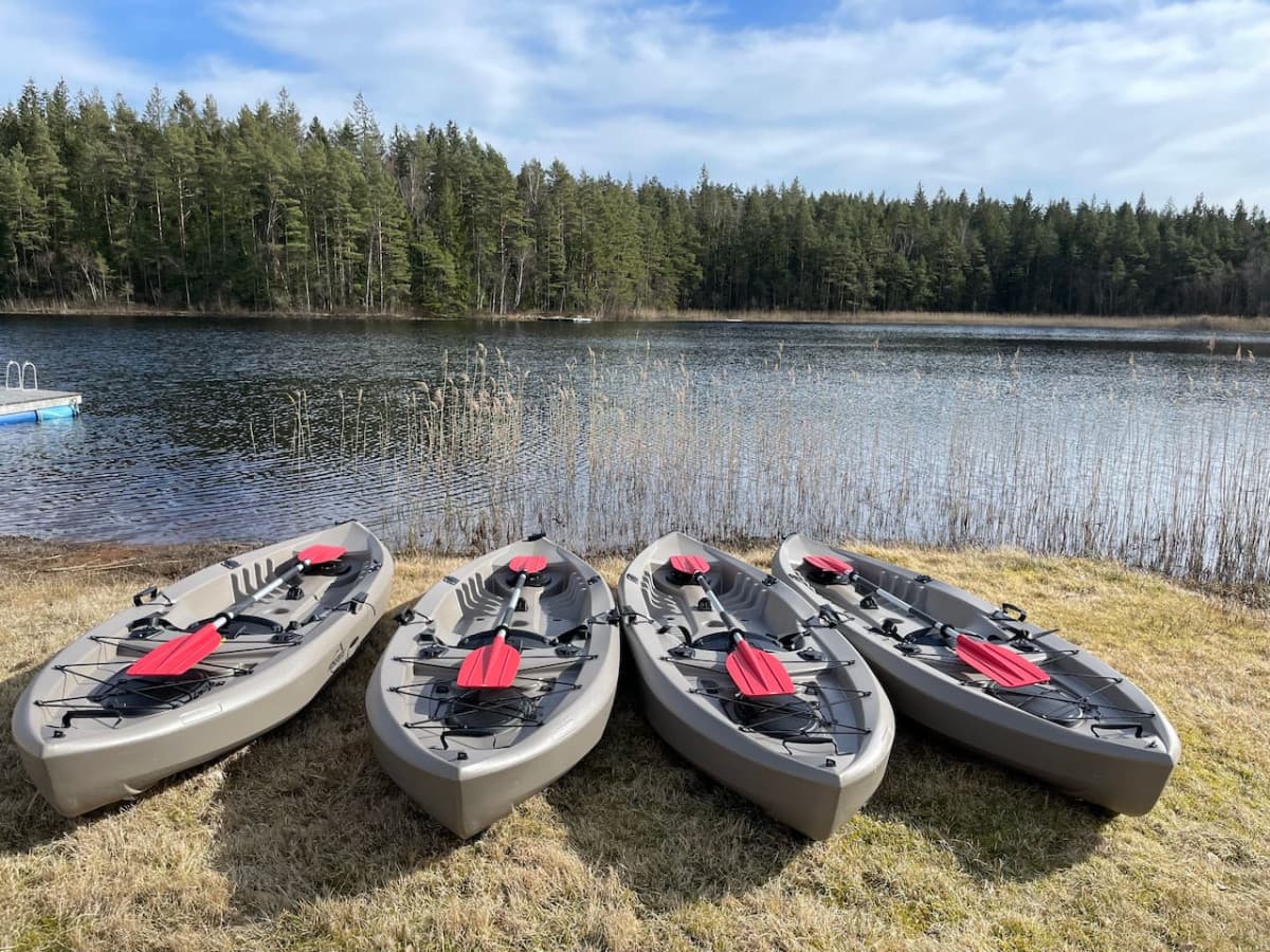 Kayaks are available for guests