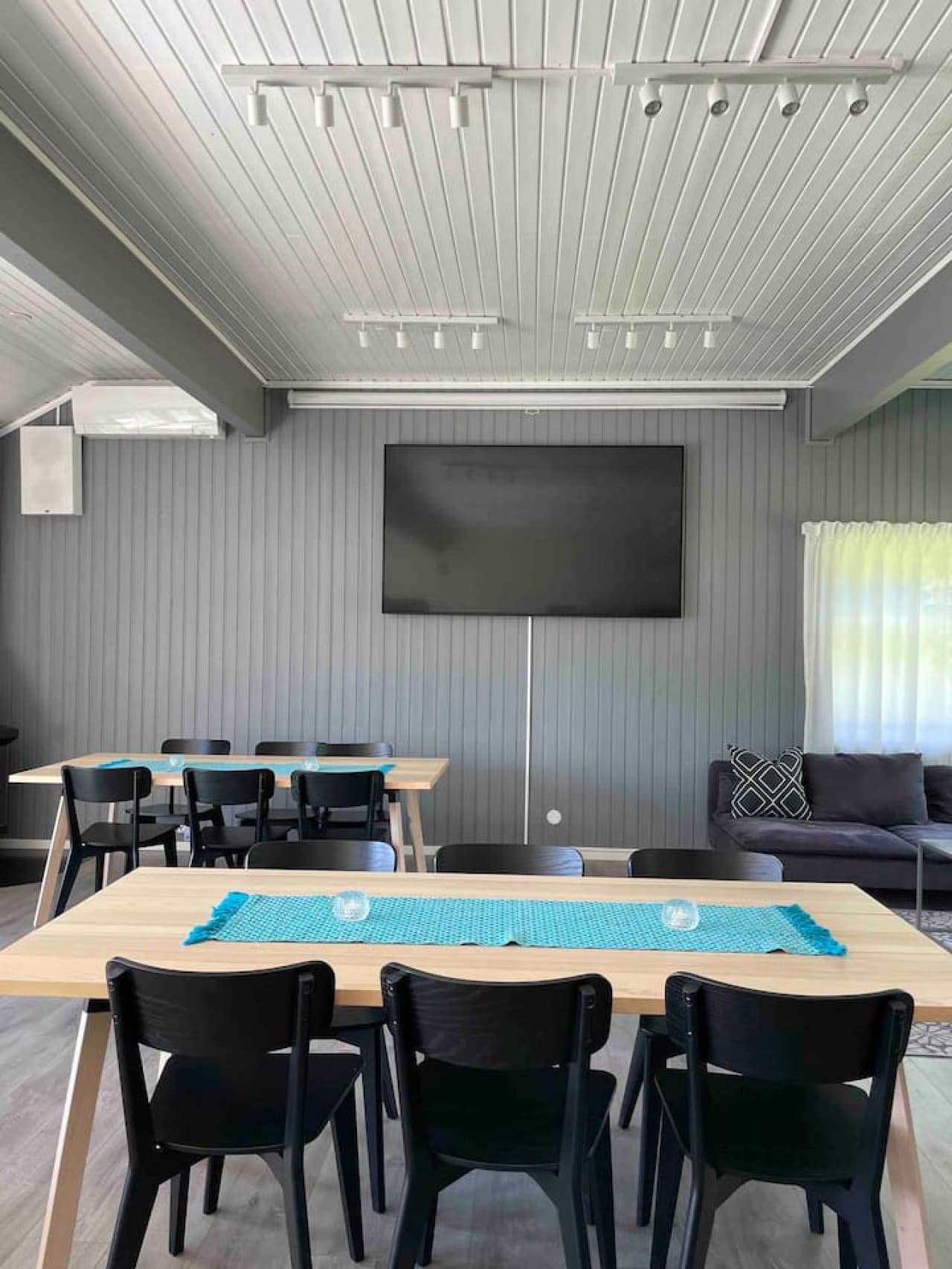 Main conference room that accommodates 42 dining guests