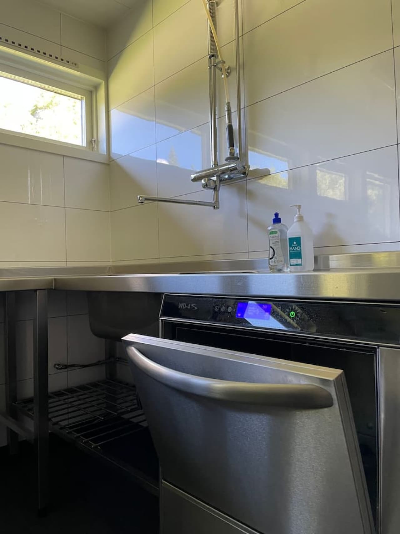 New modern effeicient appliances in kitchen