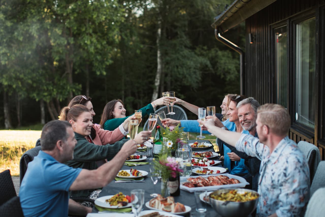 Grabogarden_bbq_together.jpg